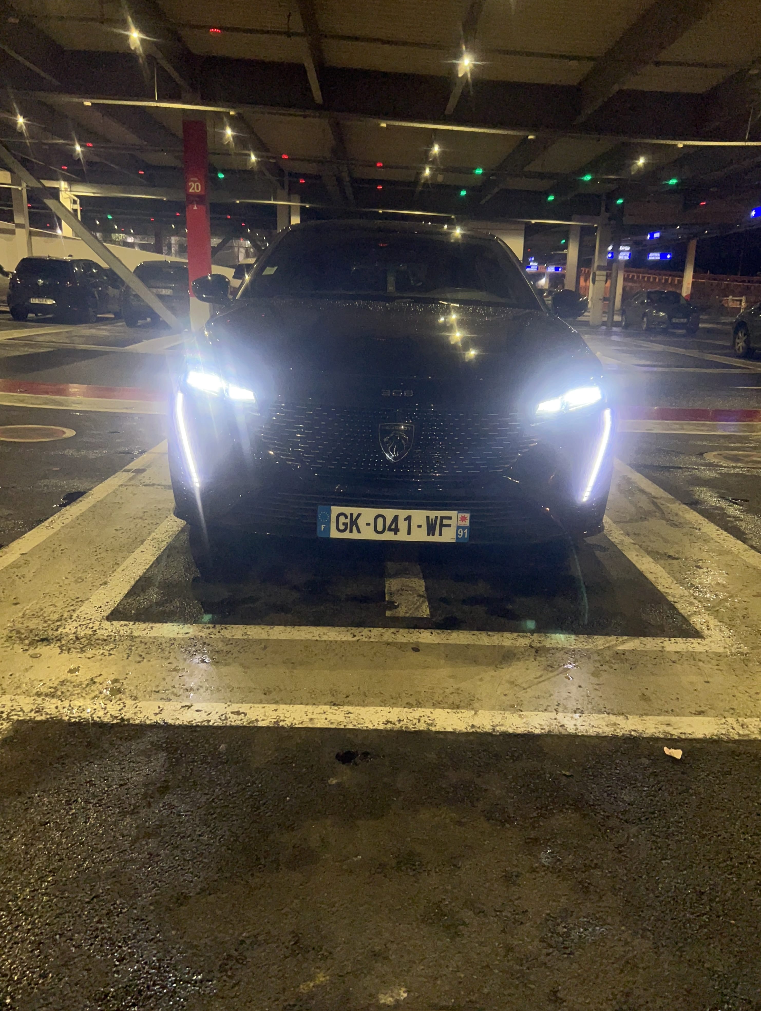Peugeot 308 GT 1.2 puretech, 2022, Essence 98, automatique