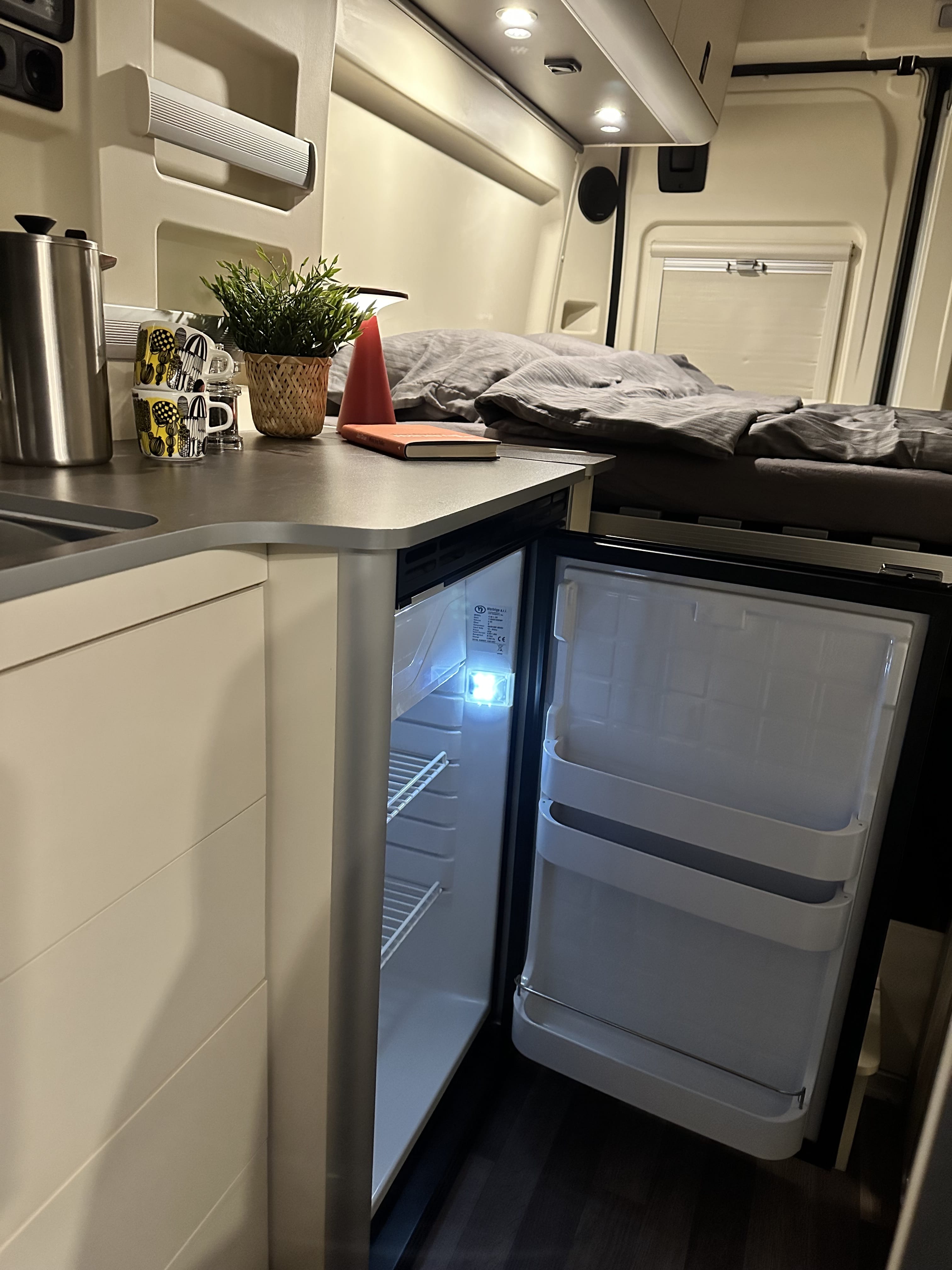 Westfalia Amundsen 600D Campingbil med Bluetooth audio