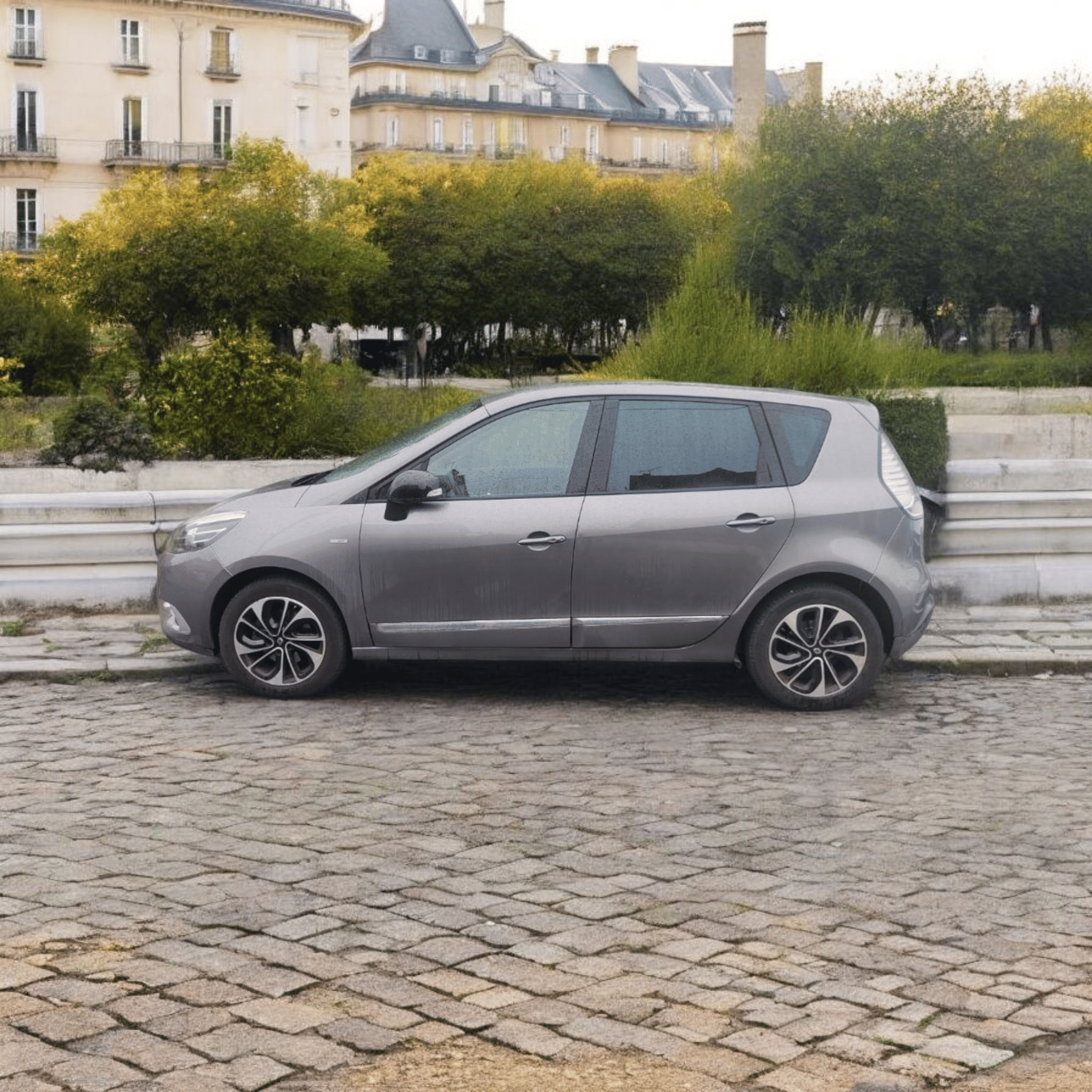 Renault Scenic avec Climatisation