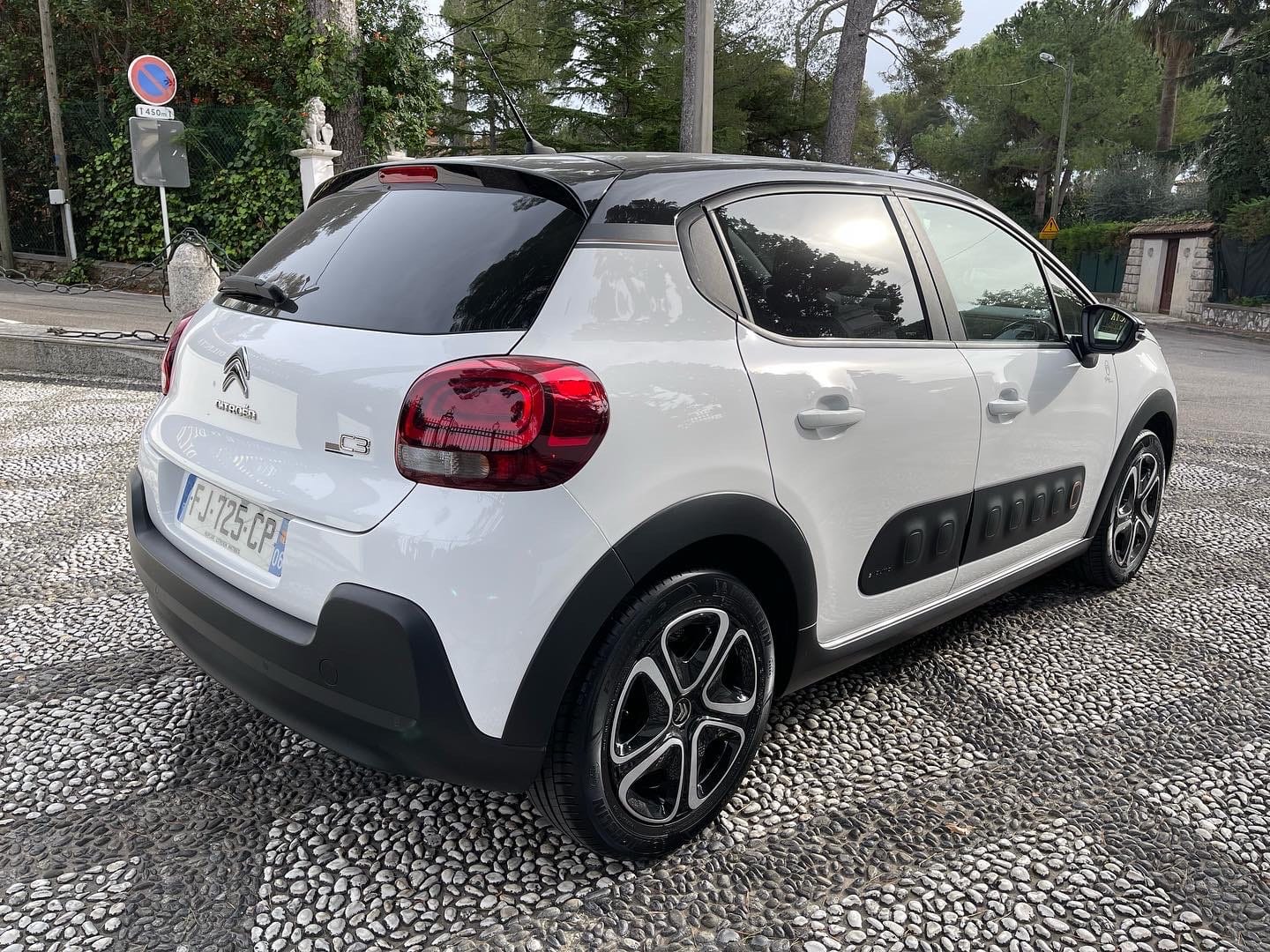Citroen C3 avec Siège bébé