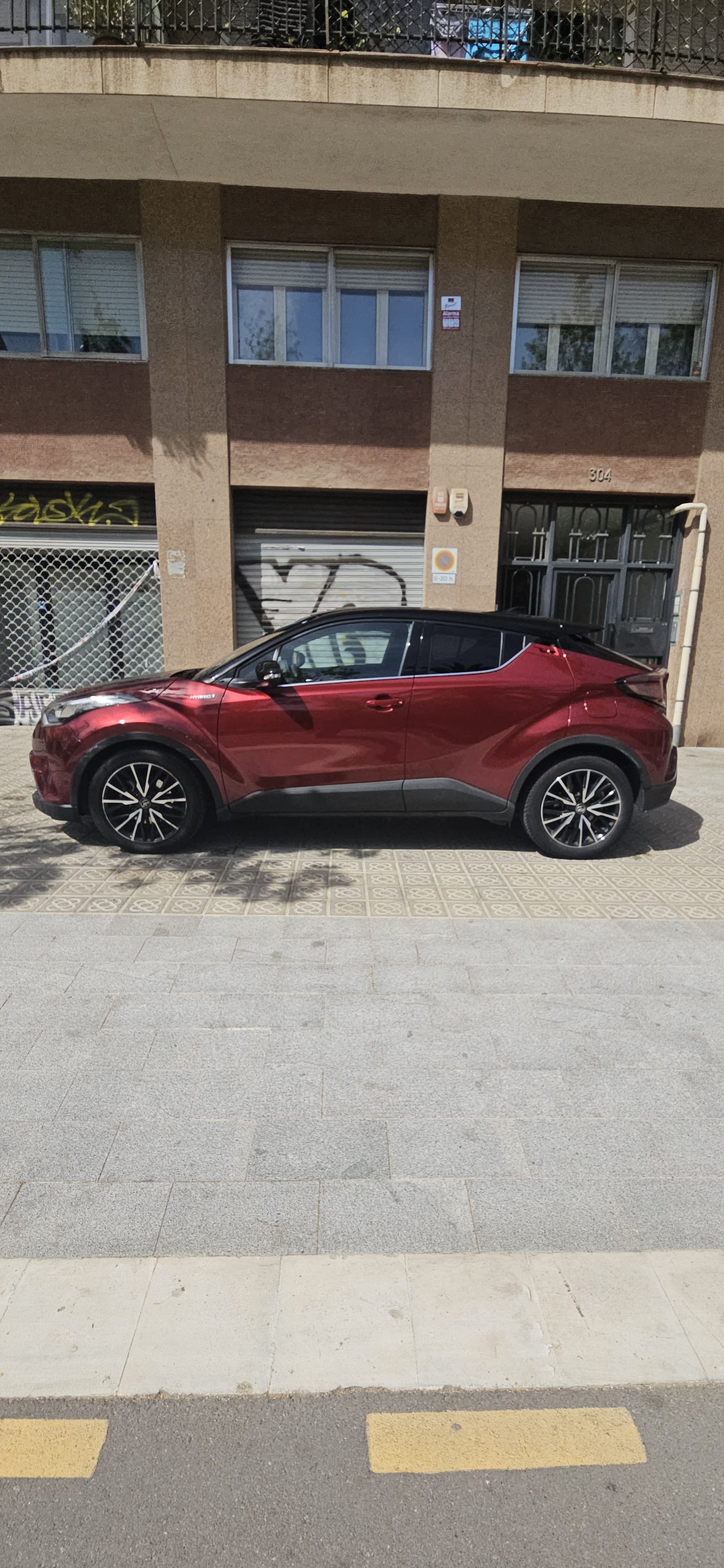 Toyota C-HR Hybrid avec Climatisation