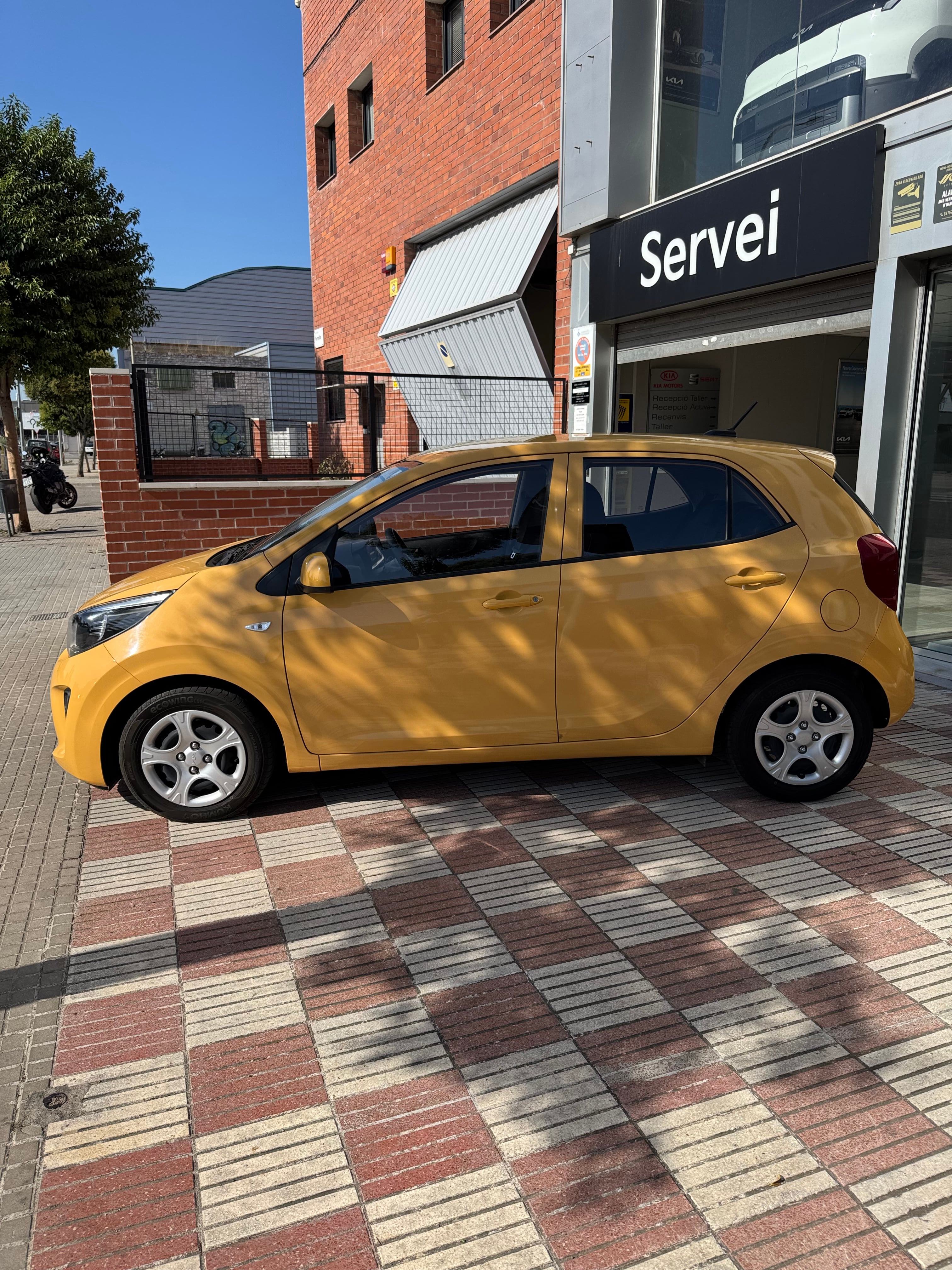 Kia Picanto con Aire acondicionado