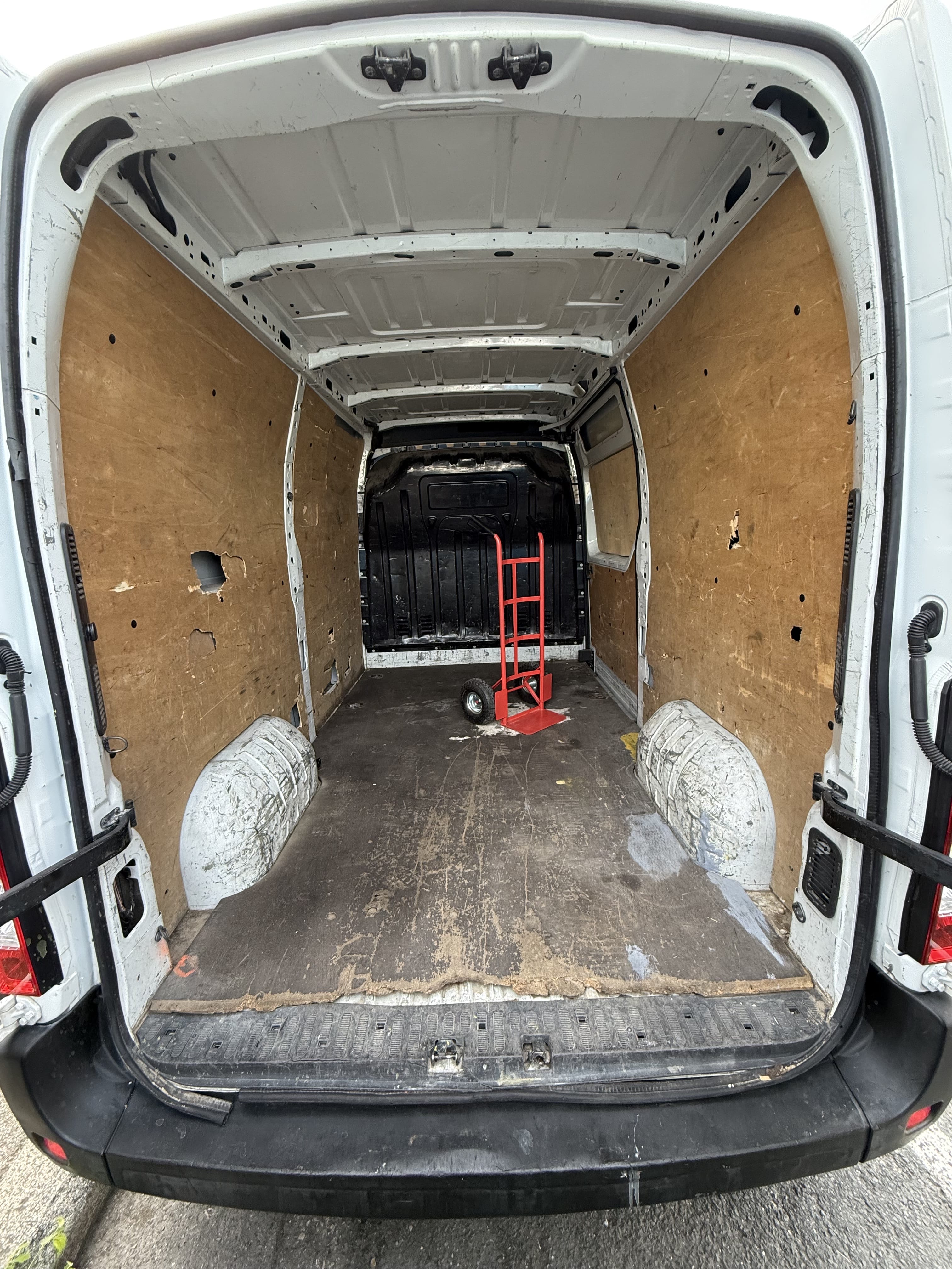 Nissan NV400 avec Audio Bluetooth