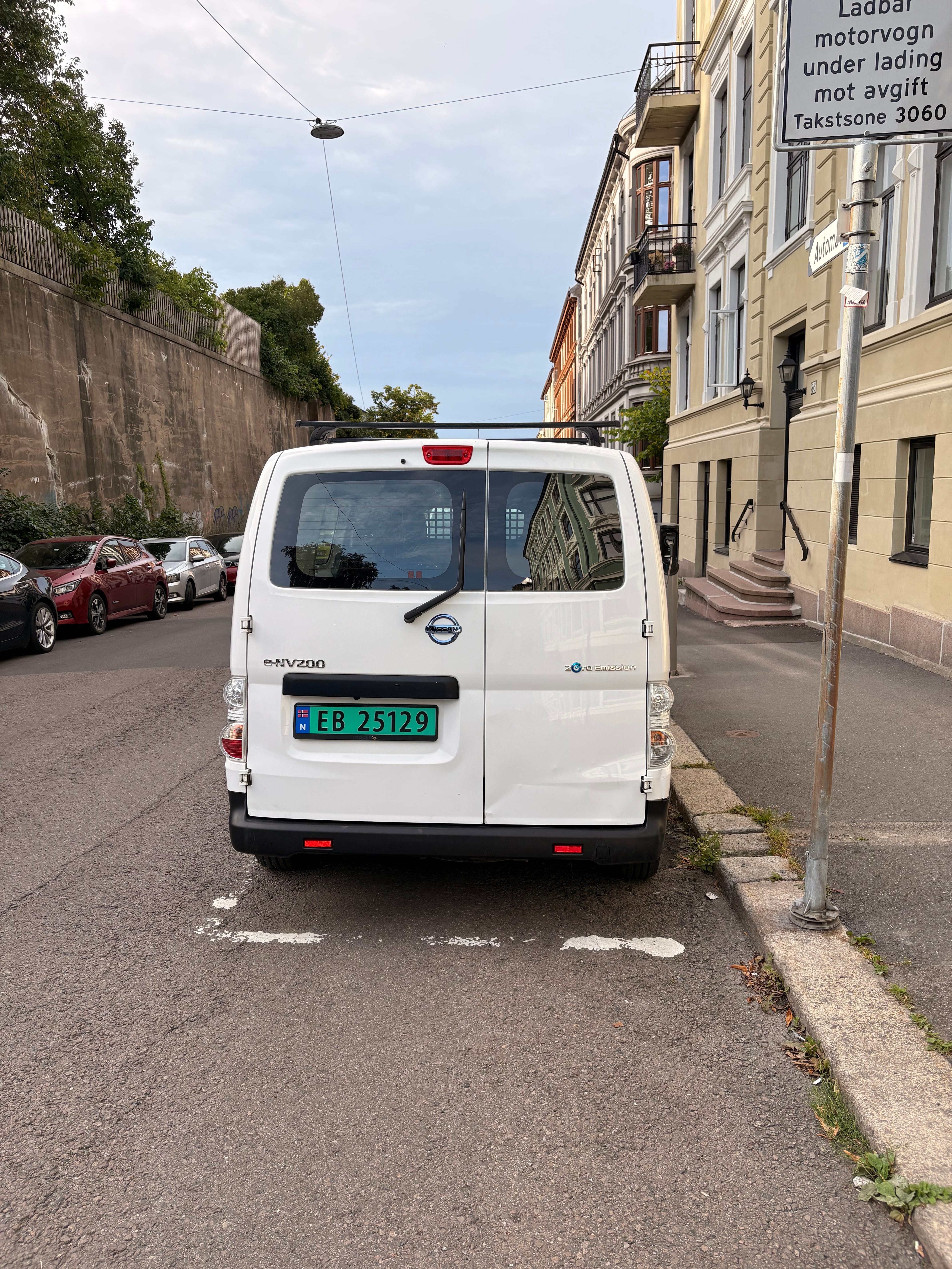 Nissan e-NV200 Varebil med Bluetooth audio
