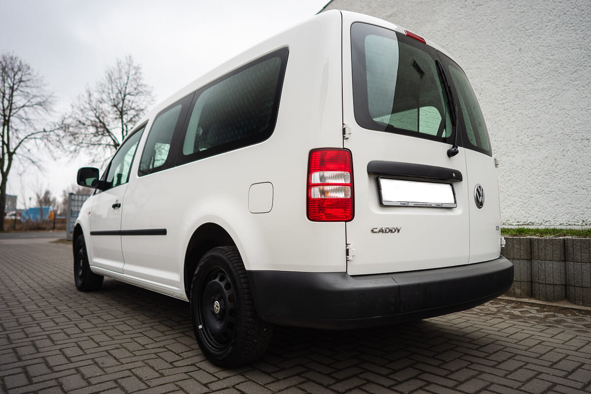 Volkswagen Caddy Maxi *7 Sitze *Automatik *Lang Version!!! mit Winterreifen