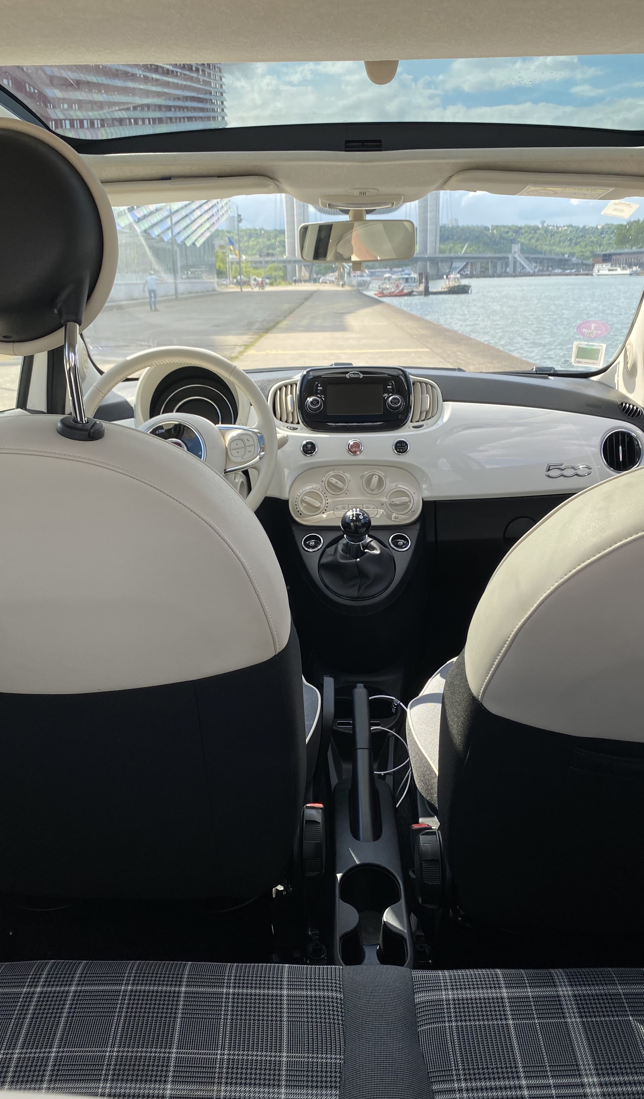 Fiat 500 avec Siège bébé