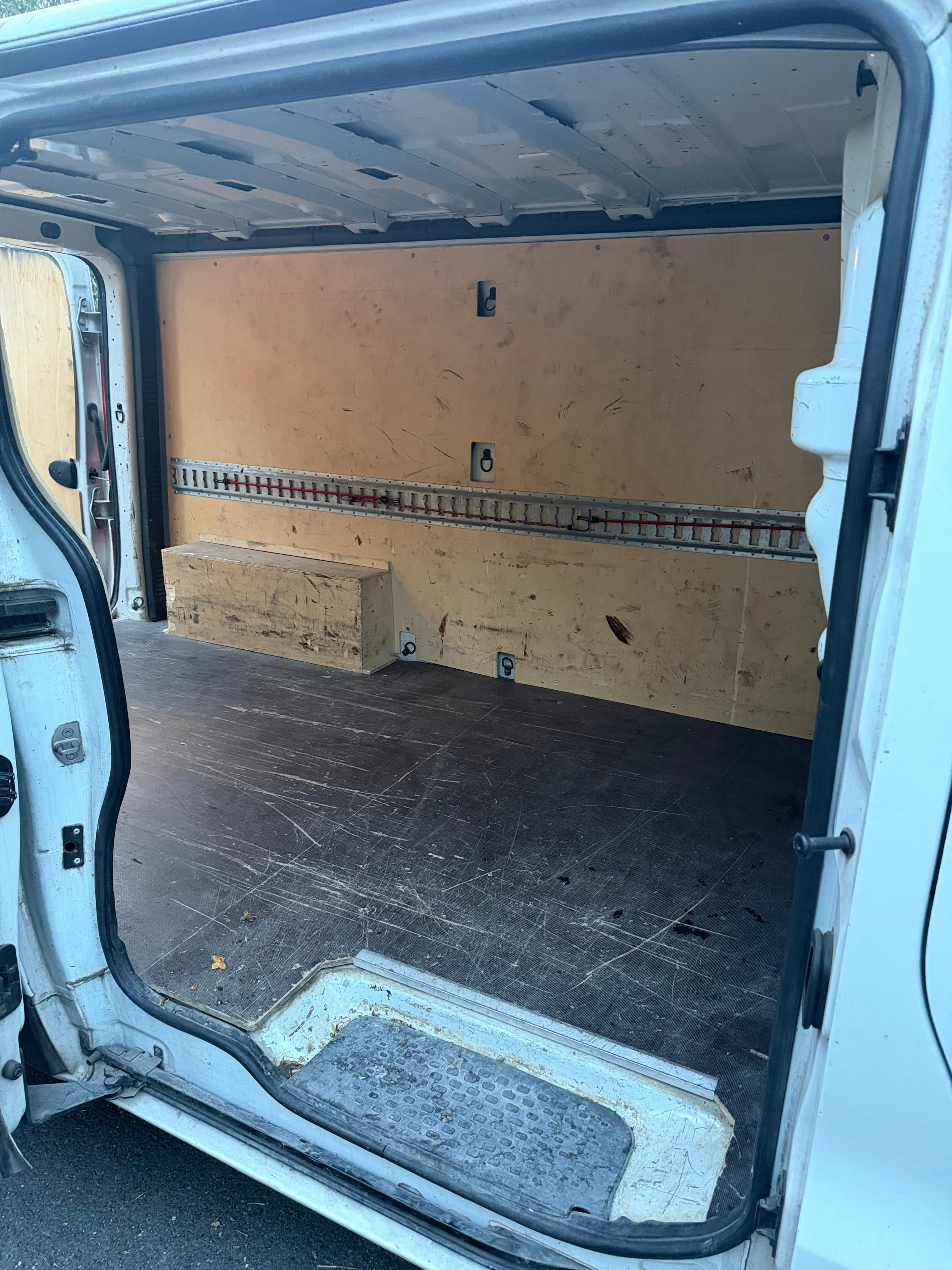 Renault Trafic avec Port USB