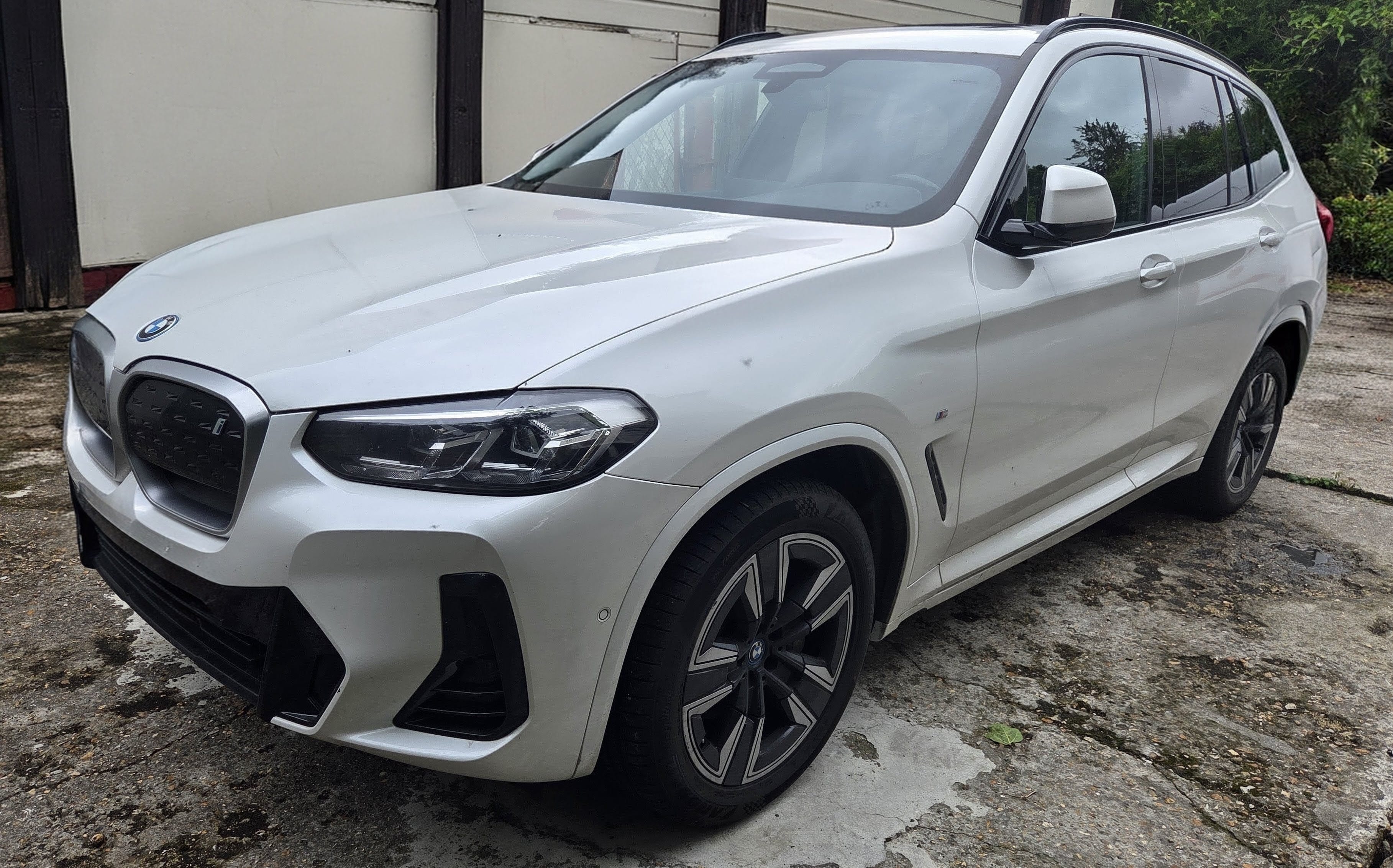 BMW ix3, 2023, Électrique, automatique