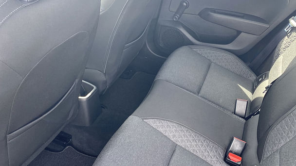 Renault Clio V - Rotonde avec Siège bébé
