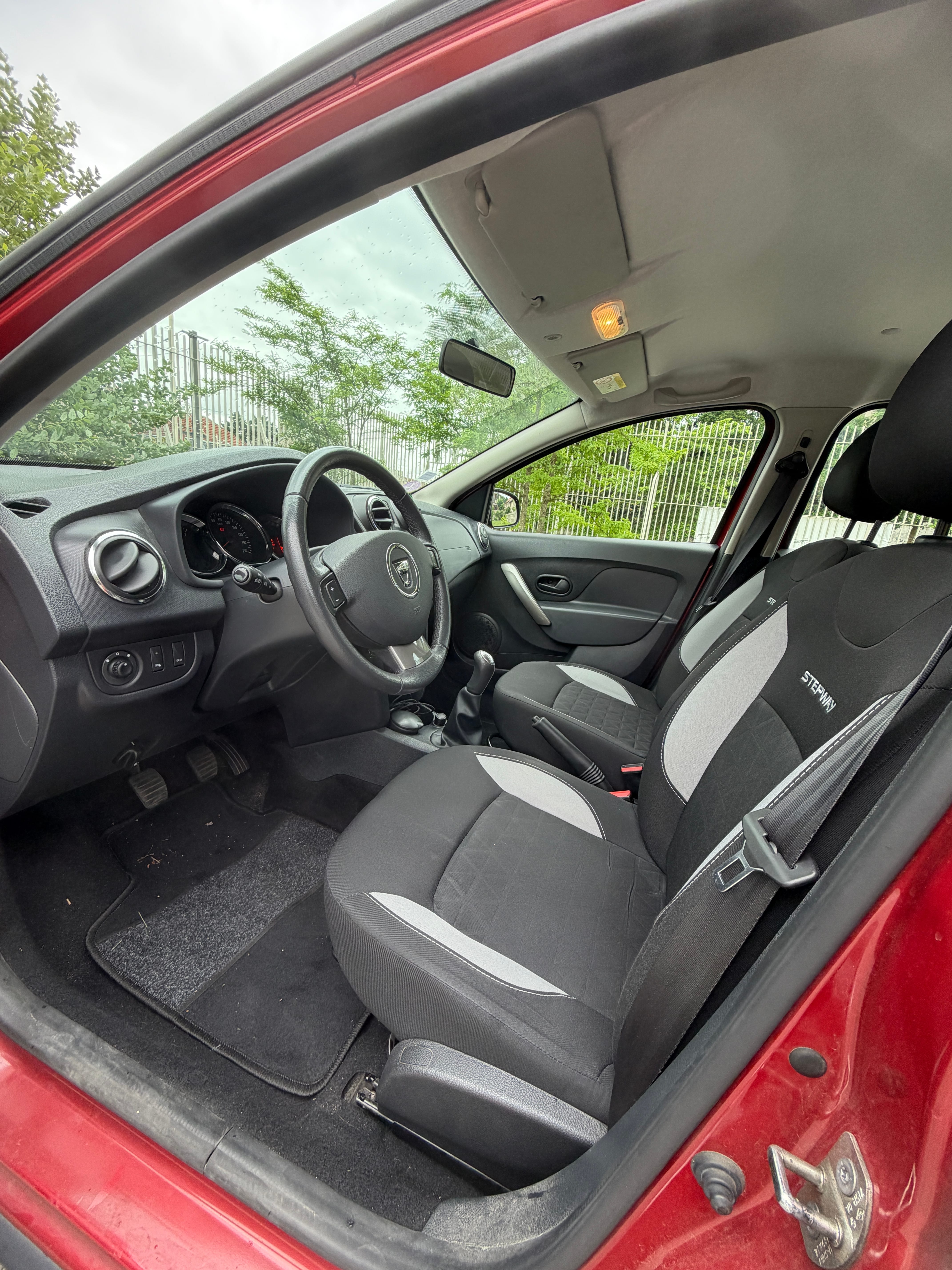 Dacia Sandero Stepway avec GPS