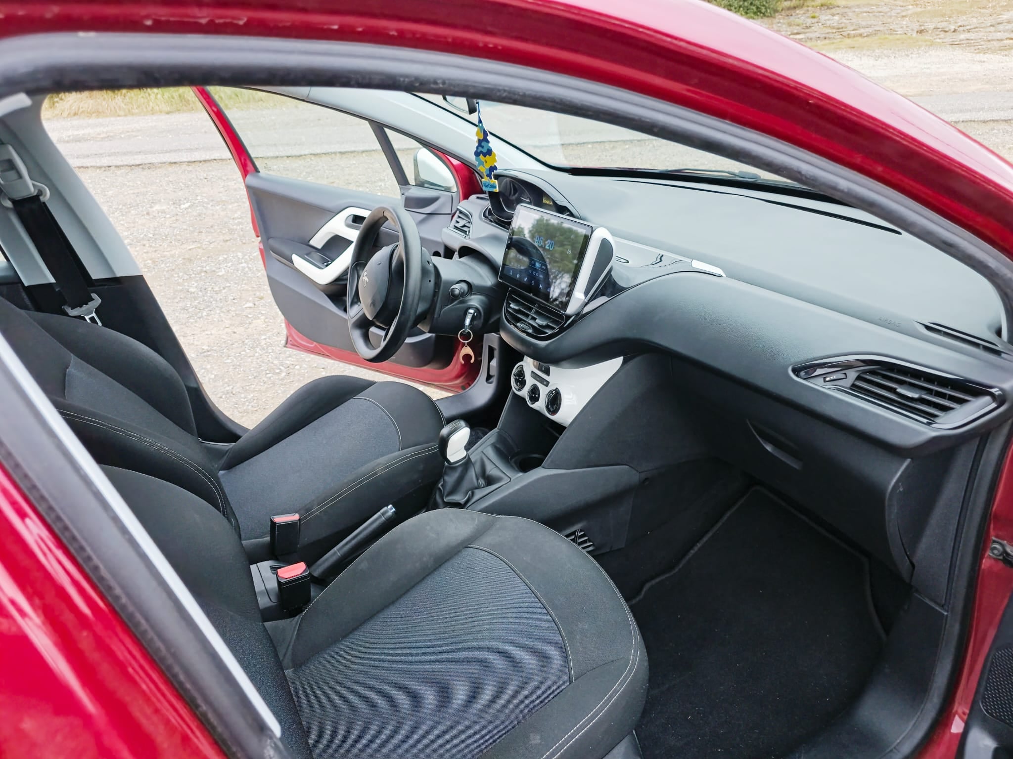 Peugeot 208 avec Régulateur de vitesse
