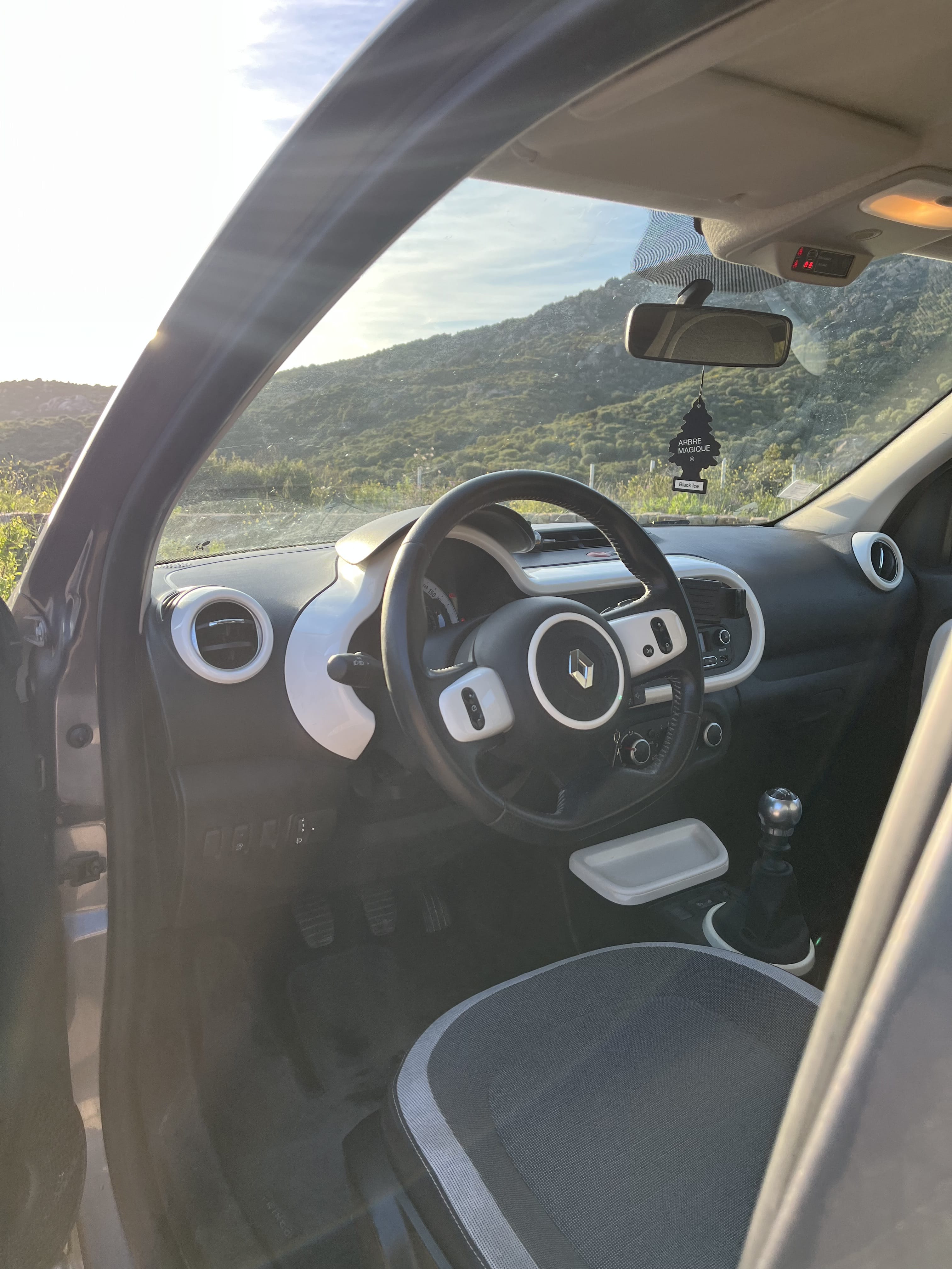 Renault Twingo III avec Audio Bluetooth