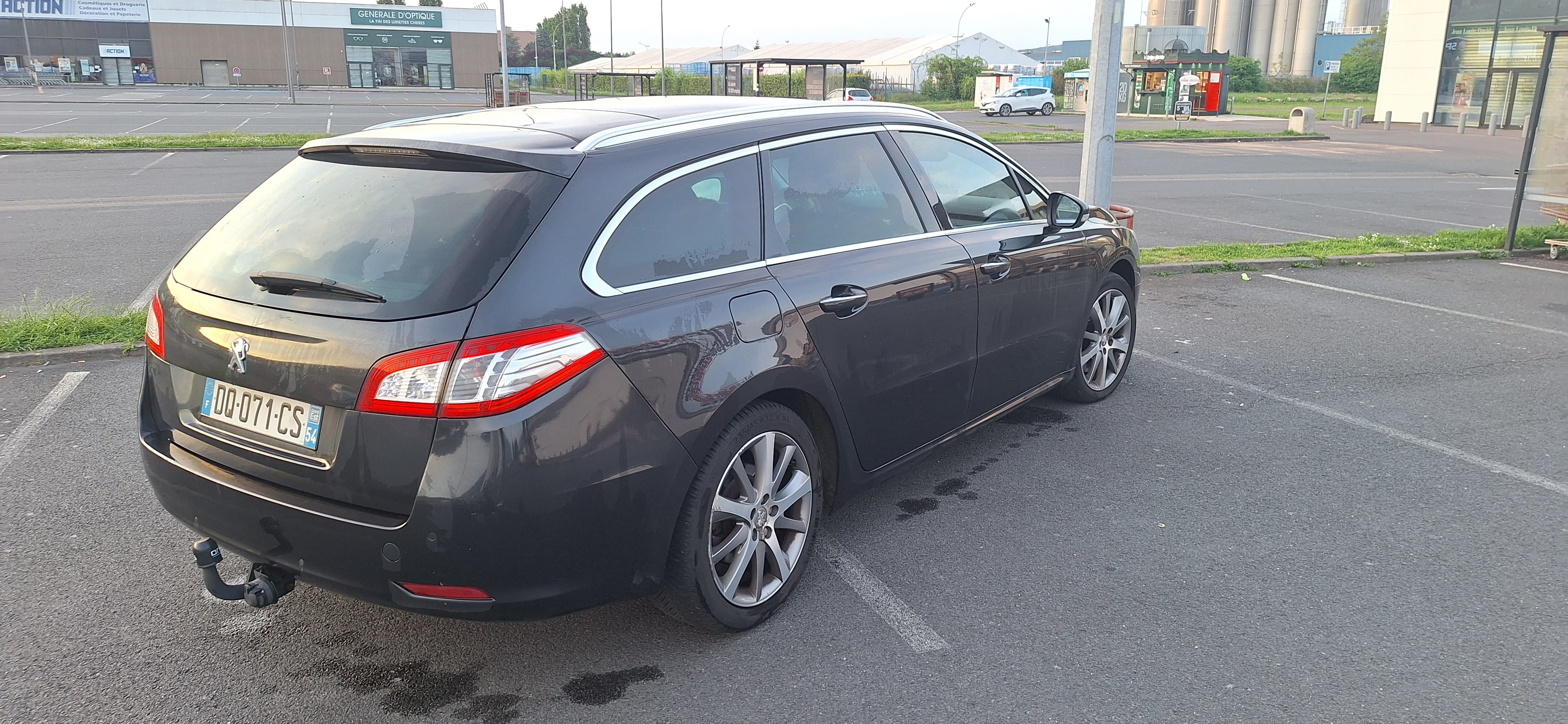 Peugeot 508 SW 2.0 hdi avec Régulateur de vitesse