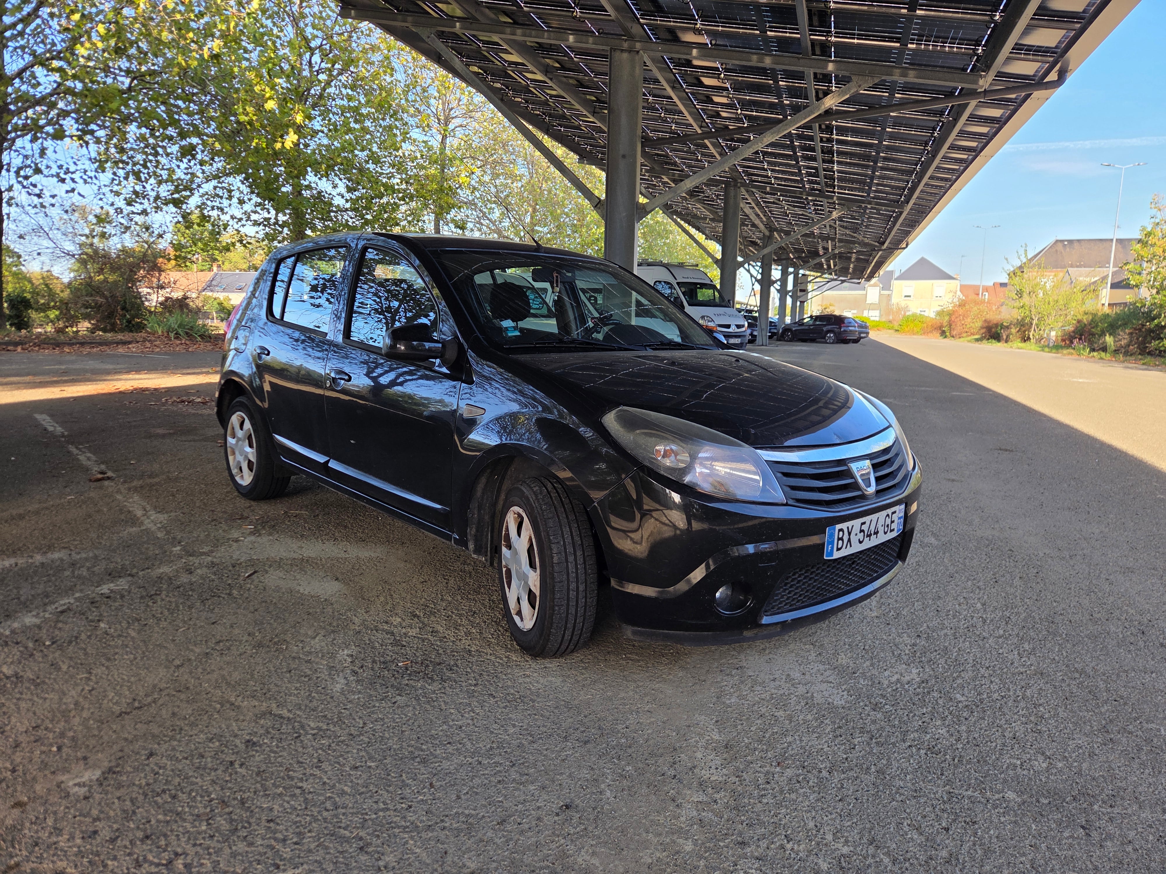 Dacia Sandero, 2011, Essence 95