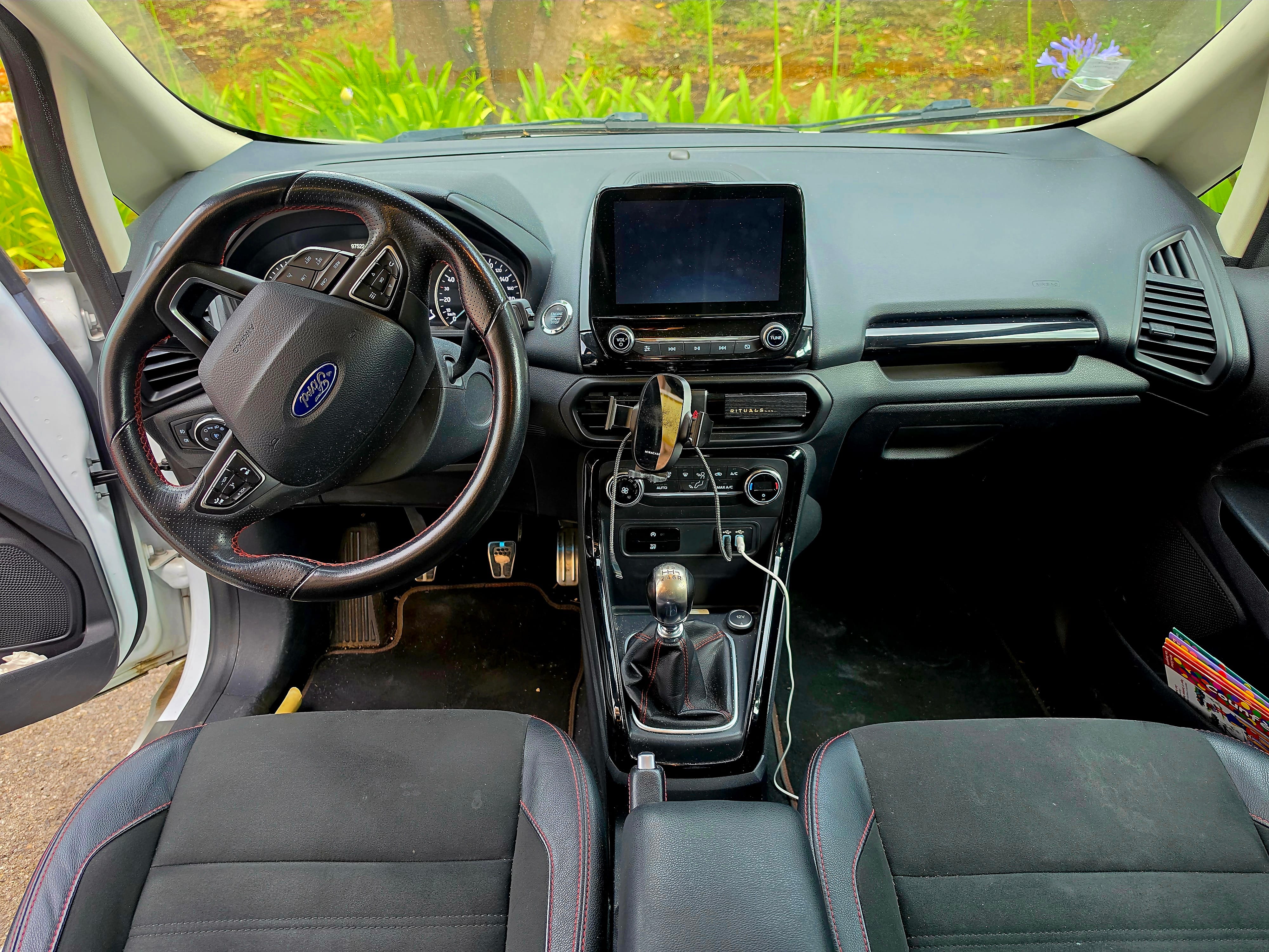 Ford EcoSport avec Régulateur de vitesse