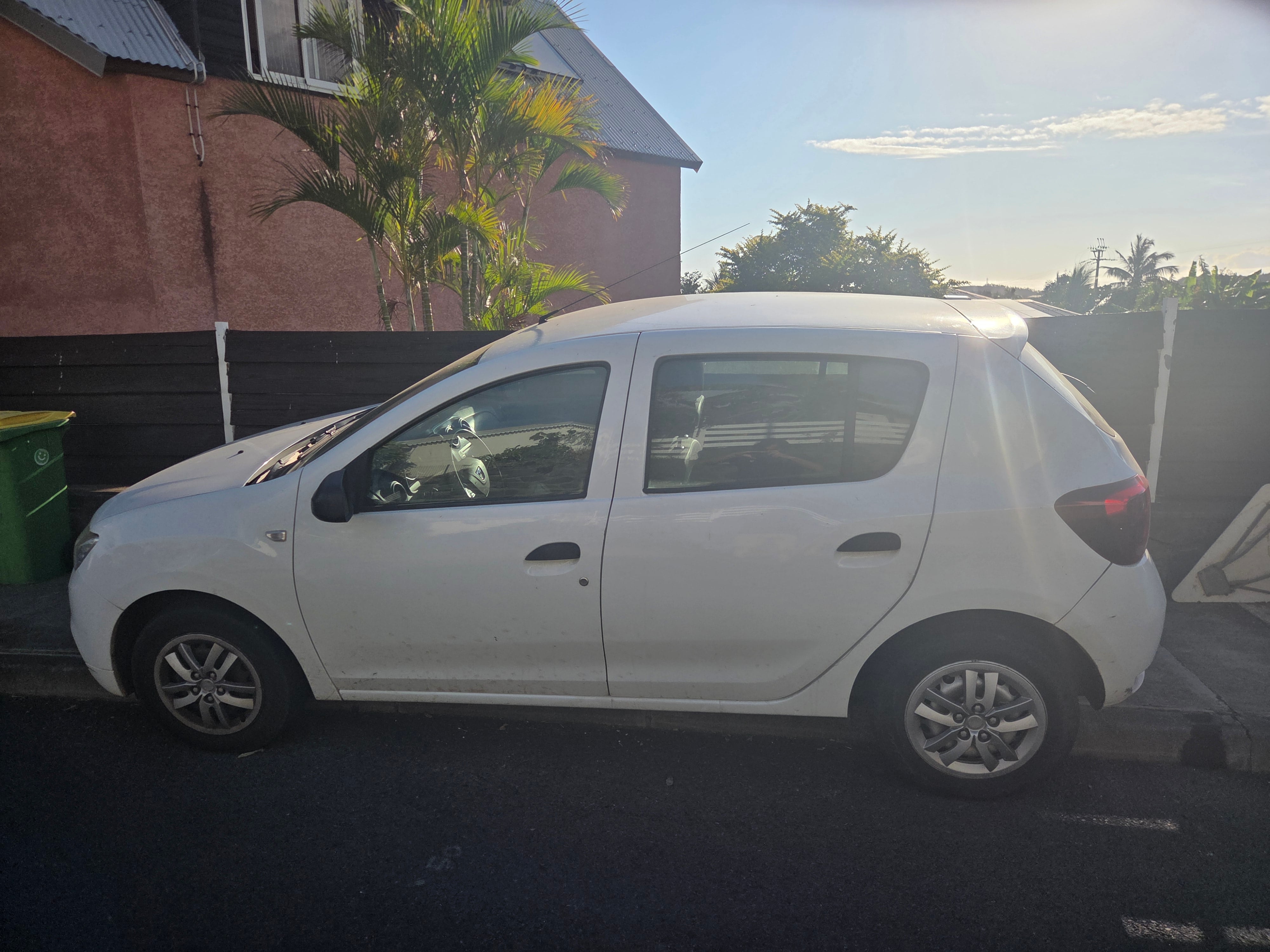 Dacia Sandero avec Climatisation