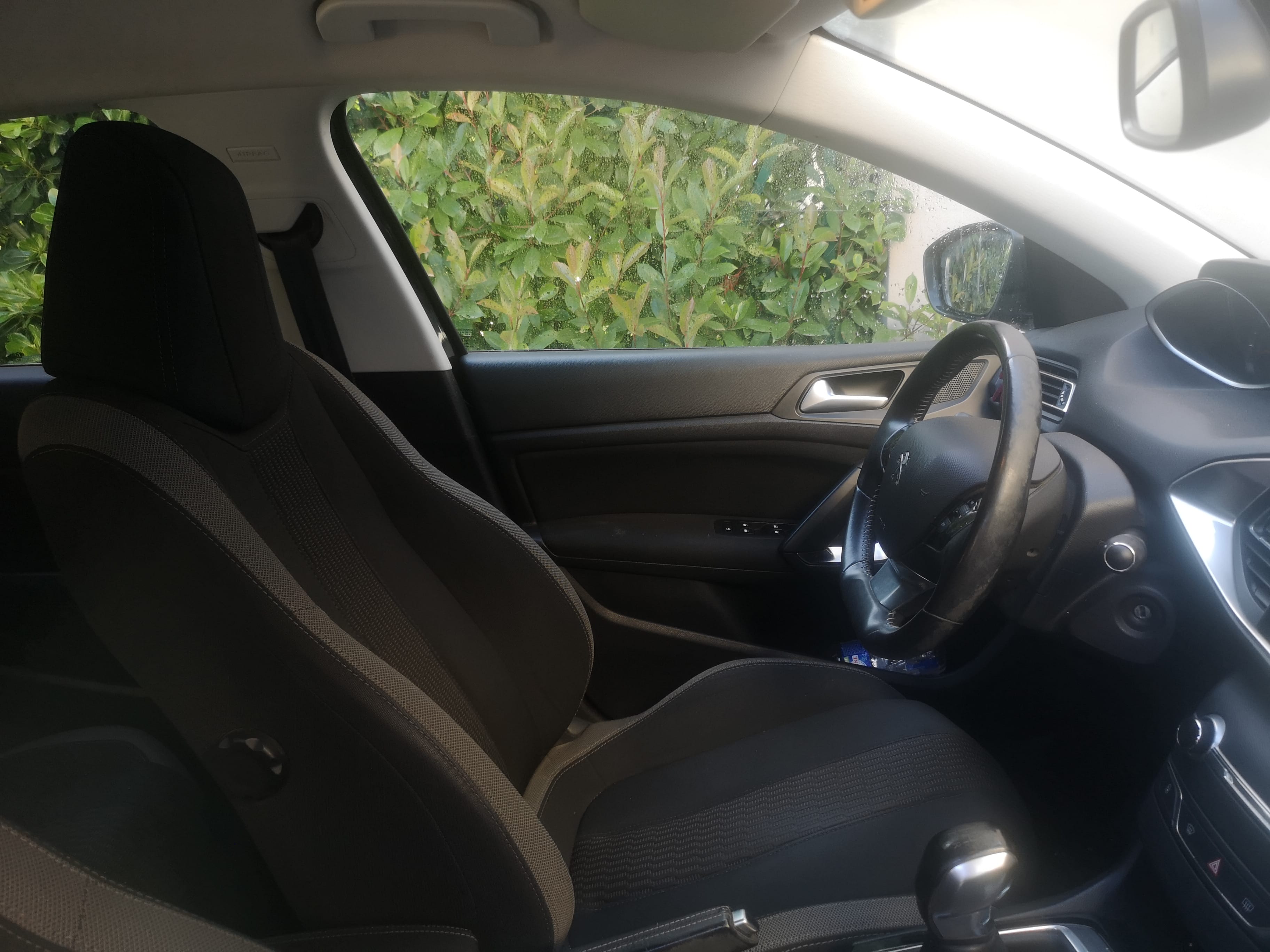 Peugeot 308 avec Porte-vélos