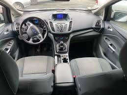 Ford C-Max avec Siège bébé