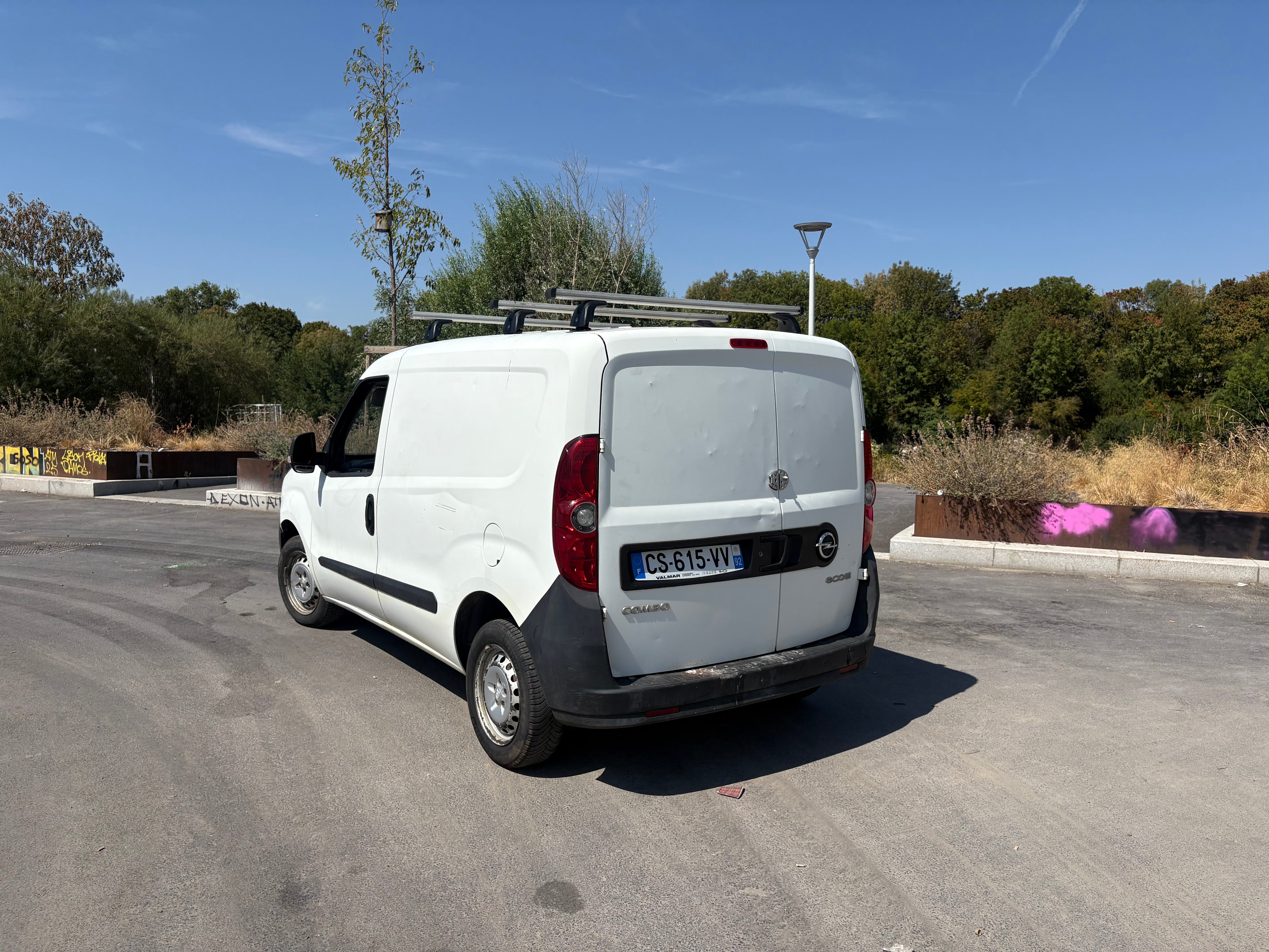 Opel Combo avec Autoradio