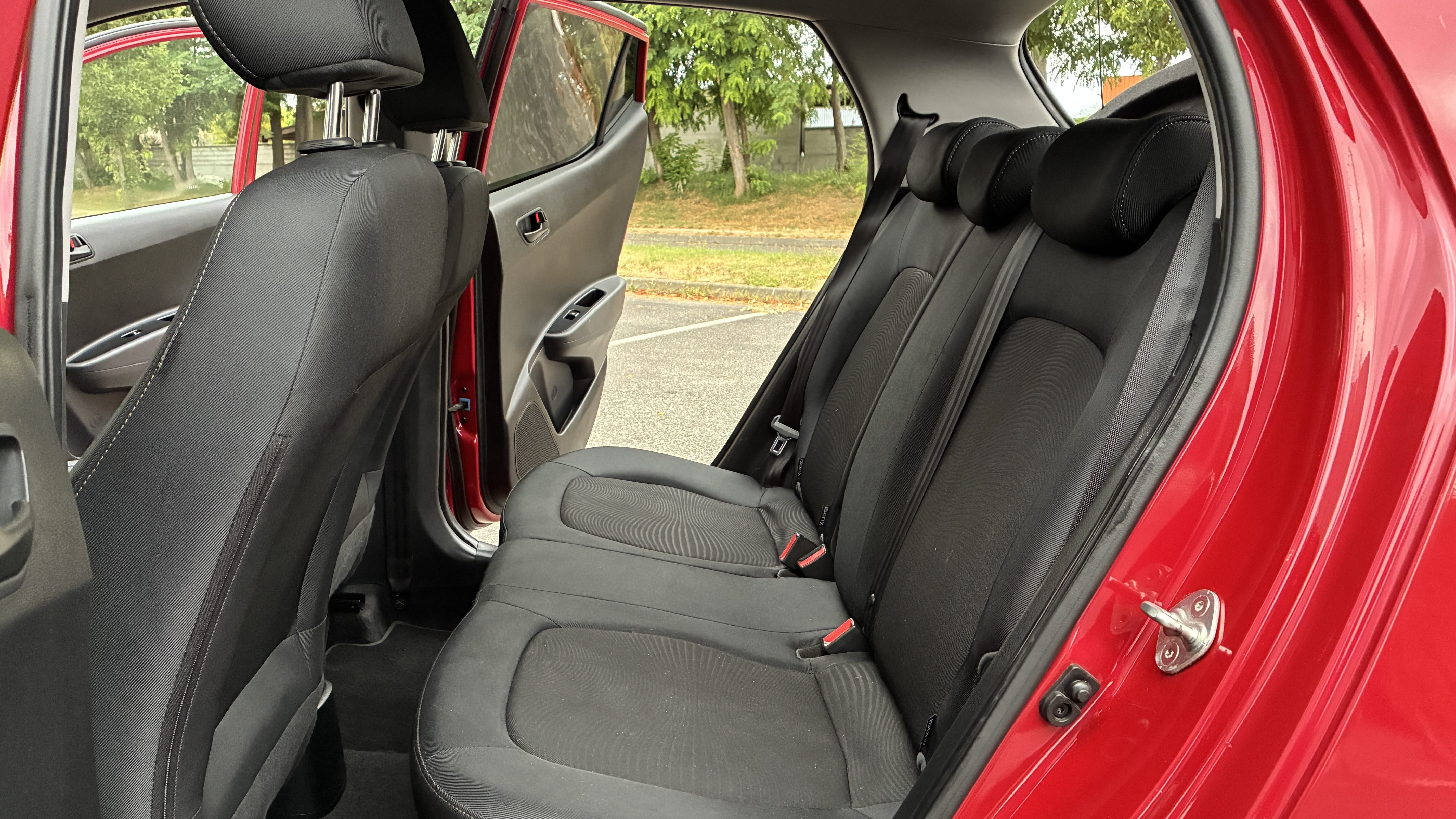 Hyundai i10 avec Coffre de toit