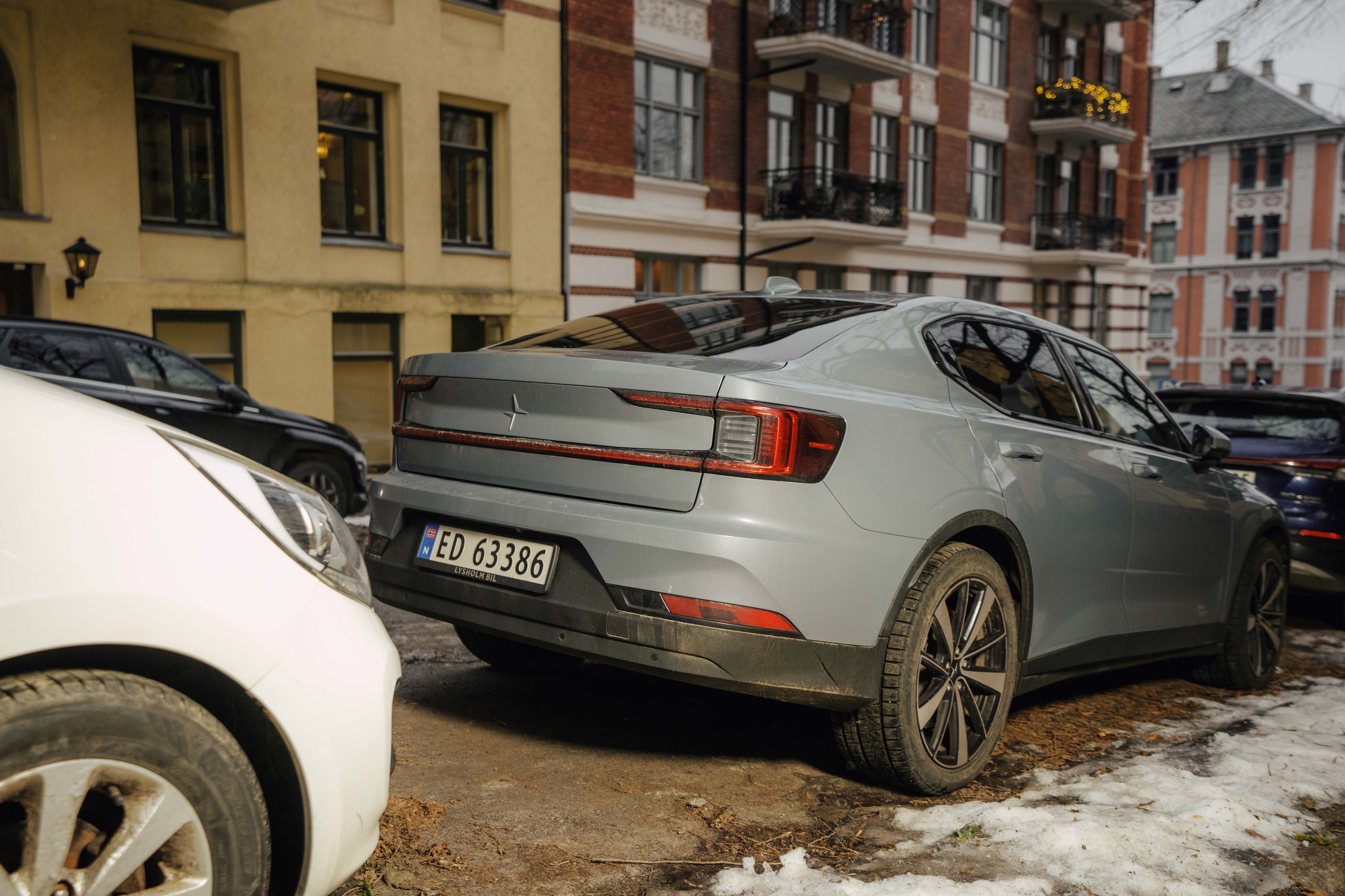 Polestar 2 Long Range Dual Motor with GPS