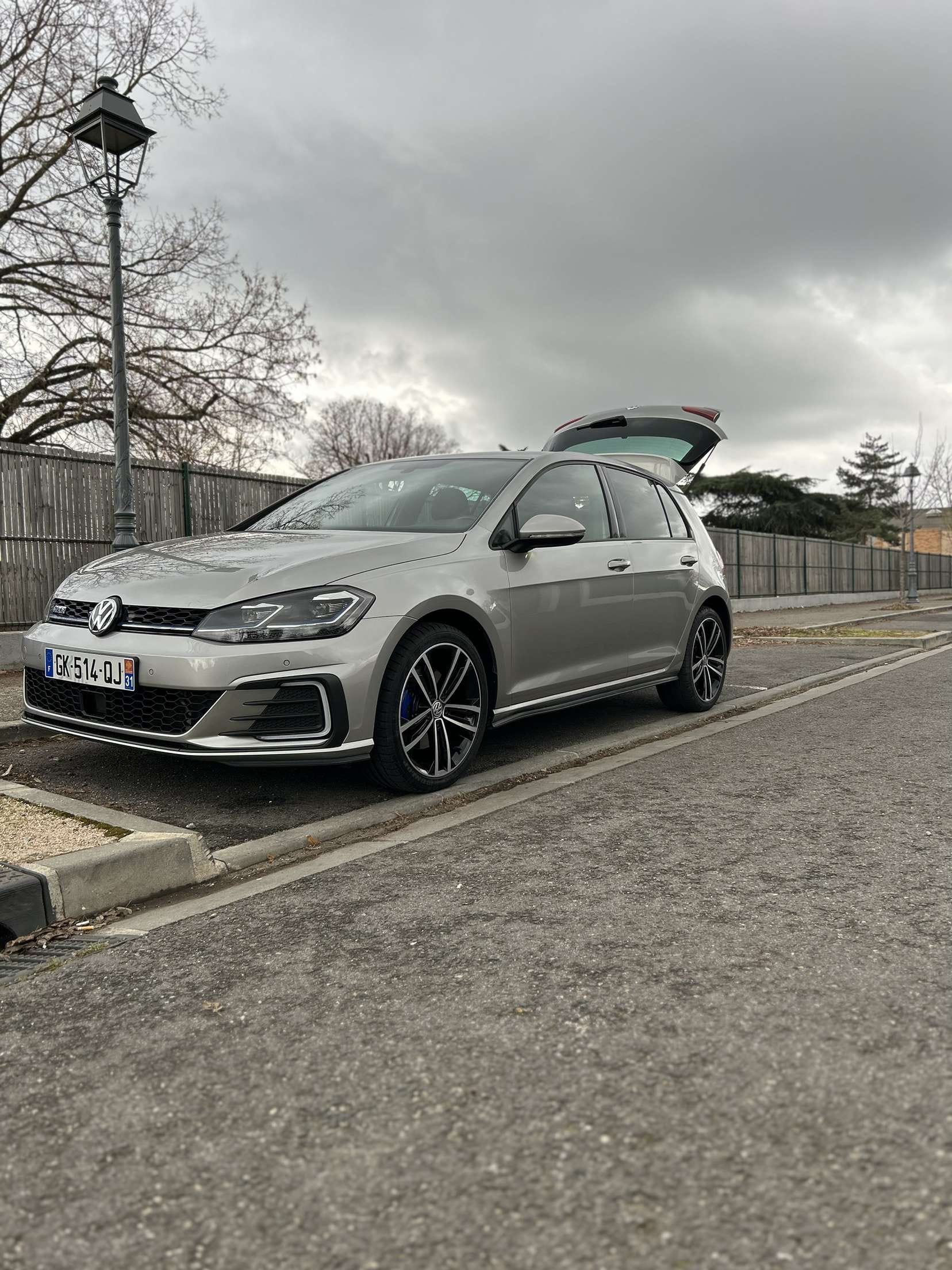 Volkswagen Golf avec Caméra de recul