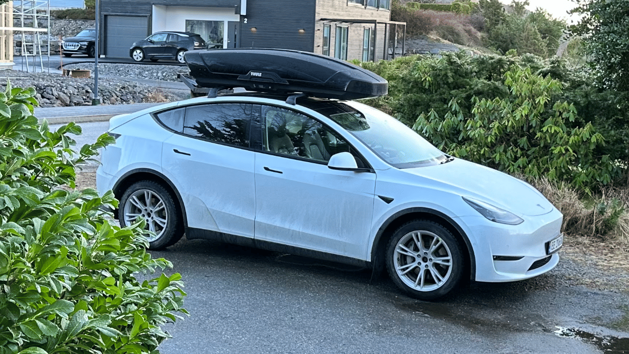 Tesla Model Y med Aircondition