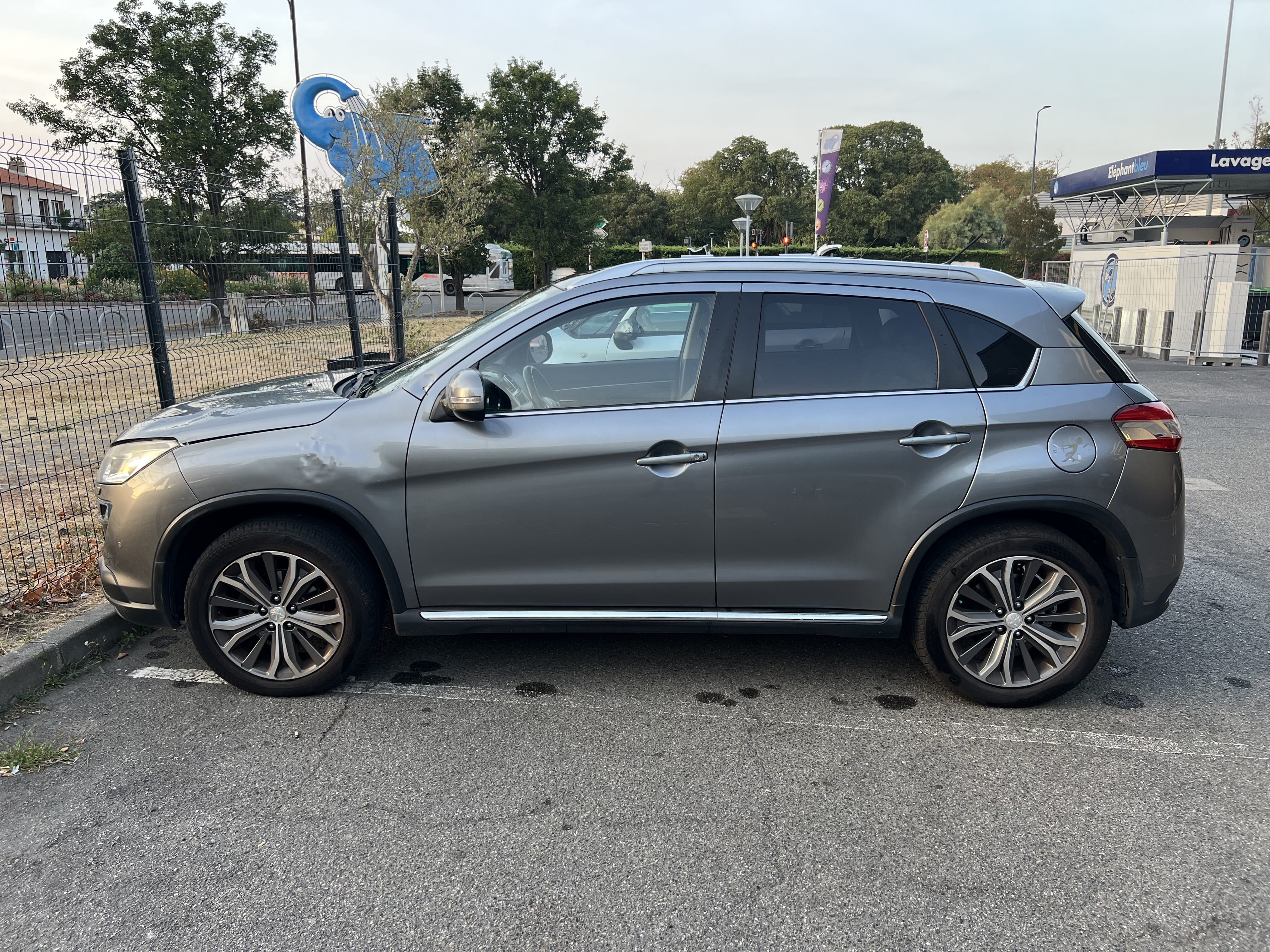 Peugeot 4008 avec Climatisation