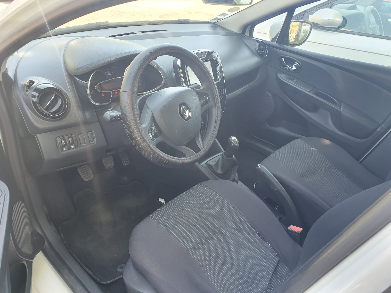 Renault Clio Société avec GPS