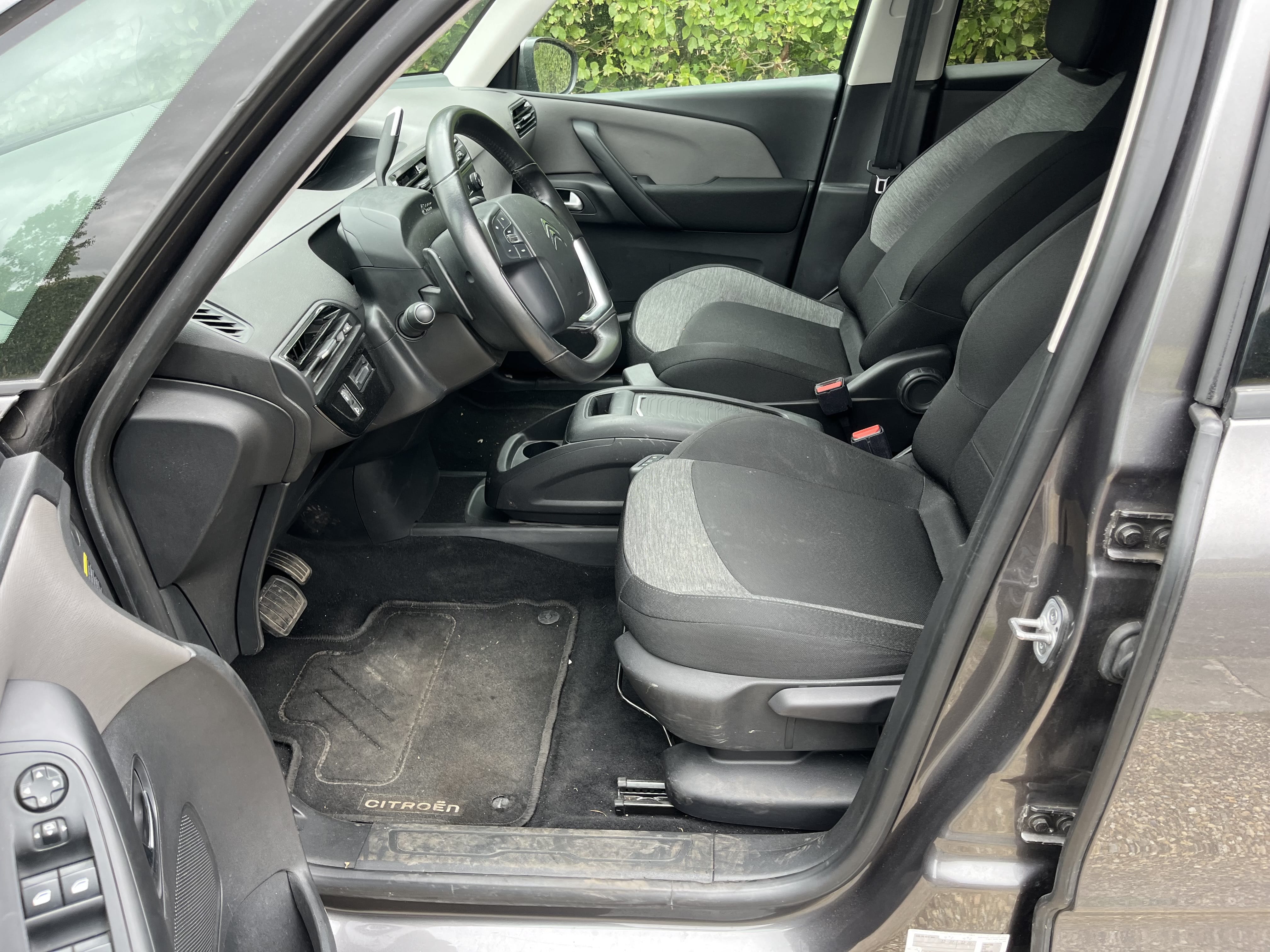 Citroen C4 Spacetourer avec Port USB