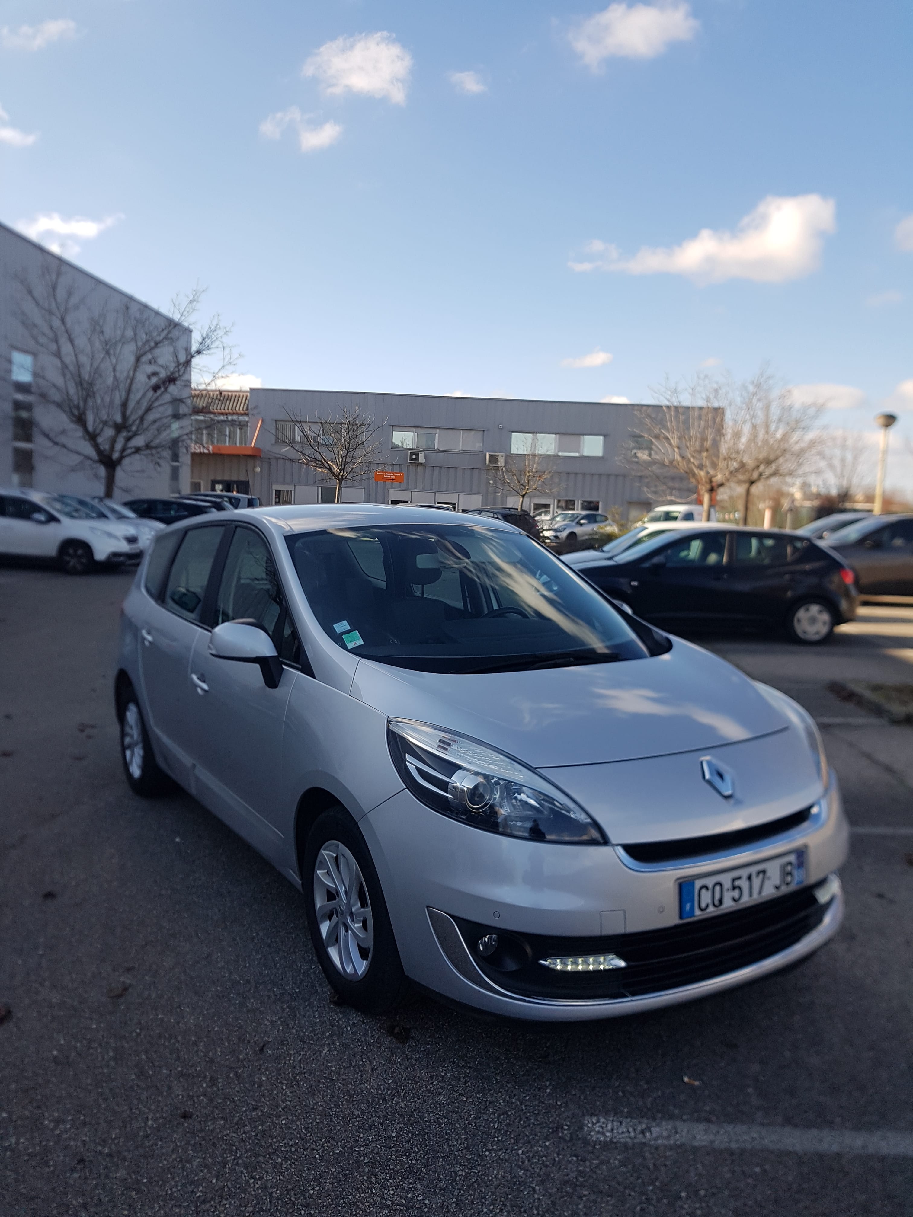 Renault Grand Scenic with GPS