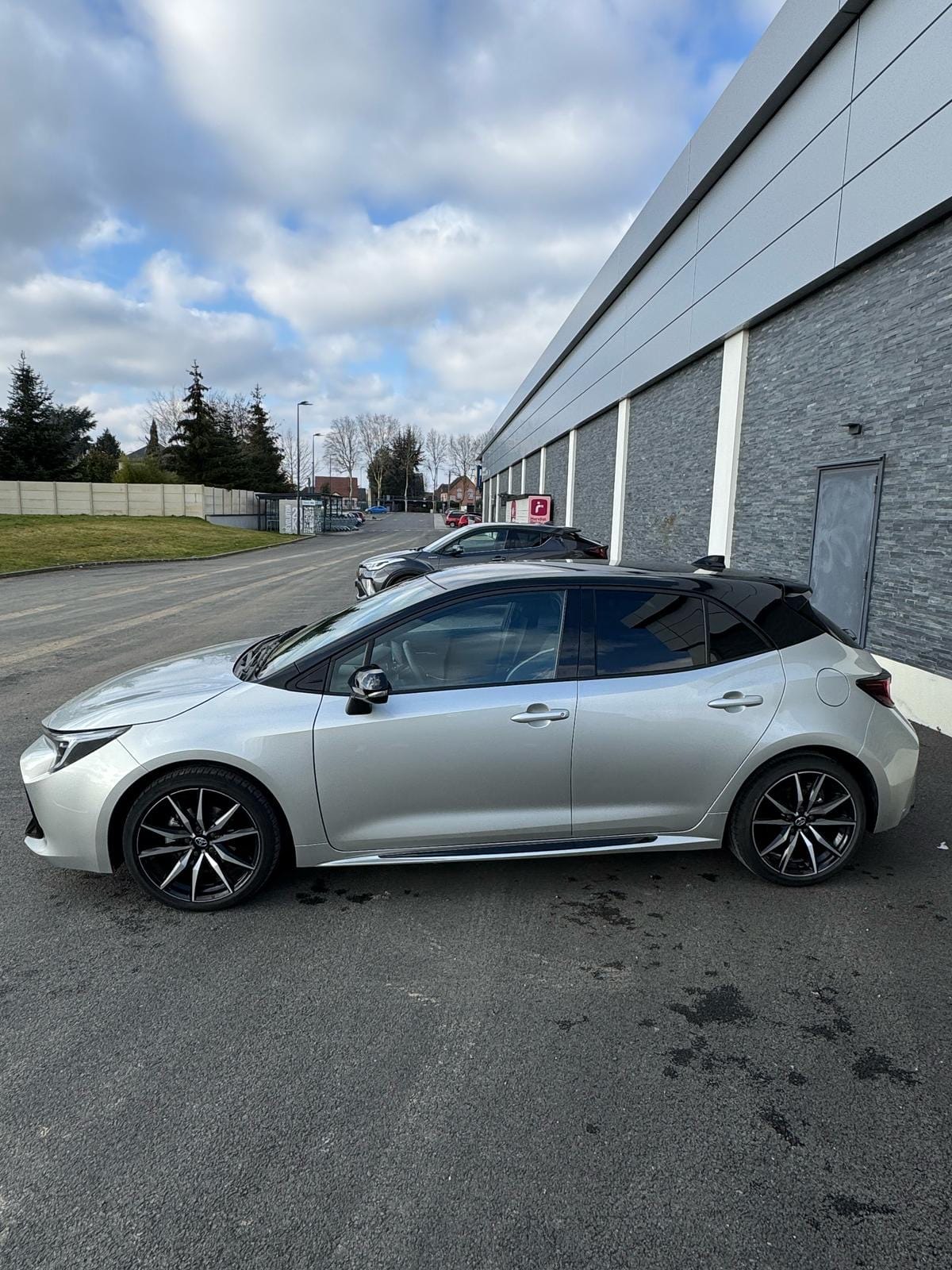 Toyota Corolla Touring Sports GR SPORT Hybride avec Climatisation