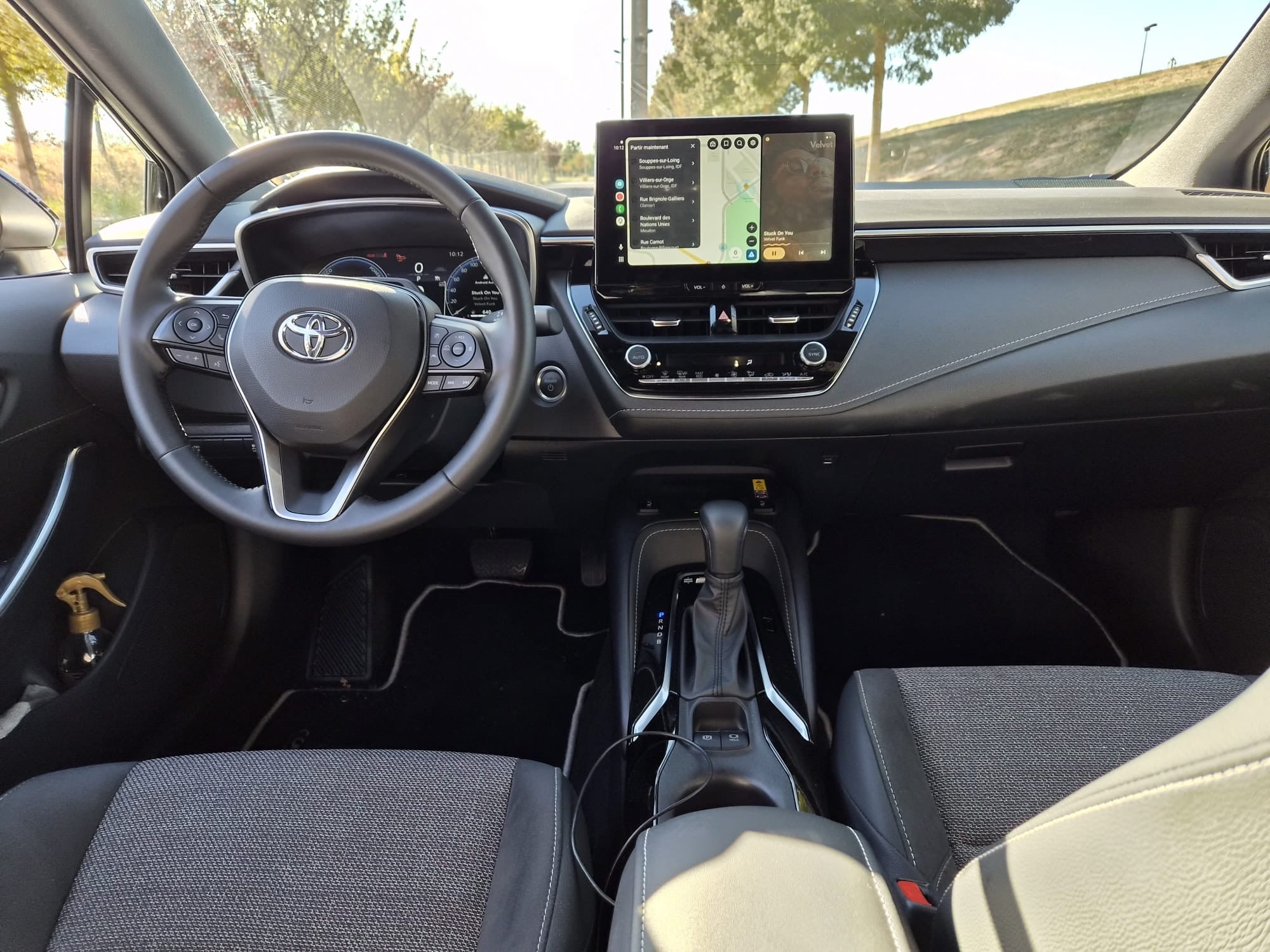 Toyota Corolla Break Hybride avec GPS