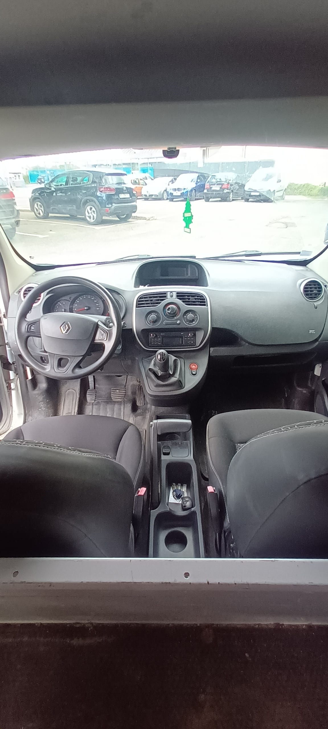 Renault Kangoo 1.5dci avec Port USB