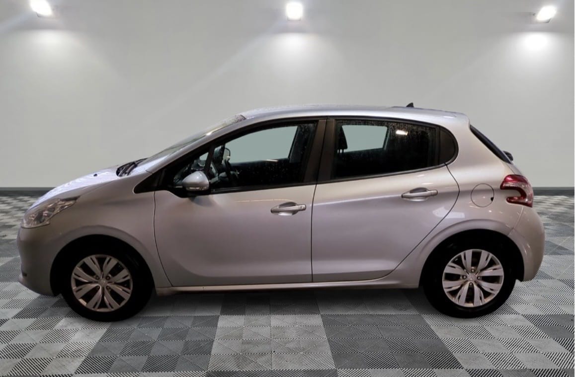 Peugeot 208 avec Climatisation
