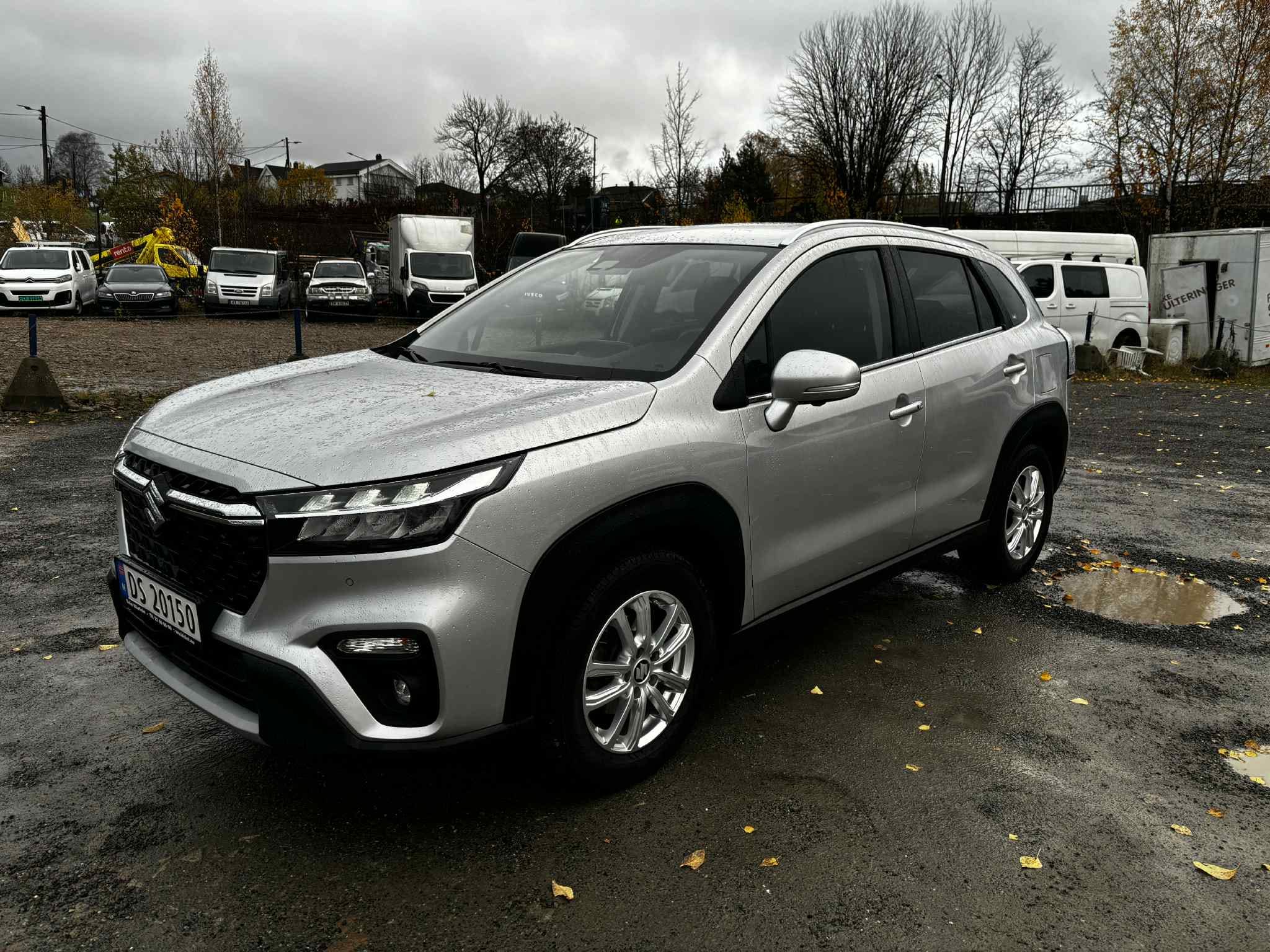 Suzuki SX4 S-Cross, 2023, Blyfri 95 / Elektro (Hybrid), Automatik