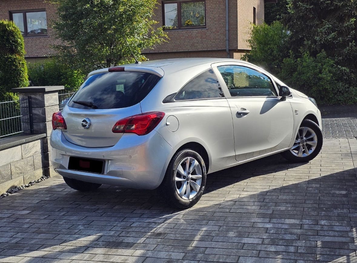 Opel Corsa mit Klimaanlage