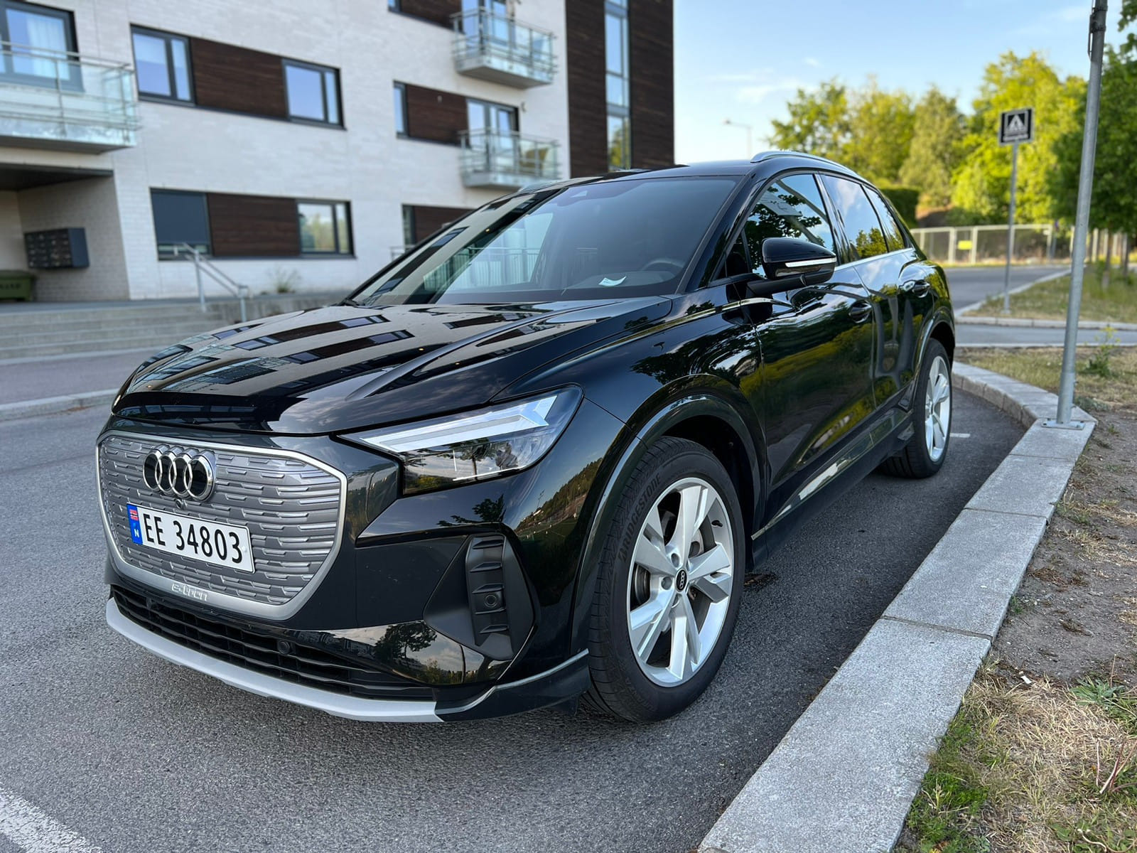 Audi Q4 35 e-tron (RWD) 50 quattro med Cruisekontroll