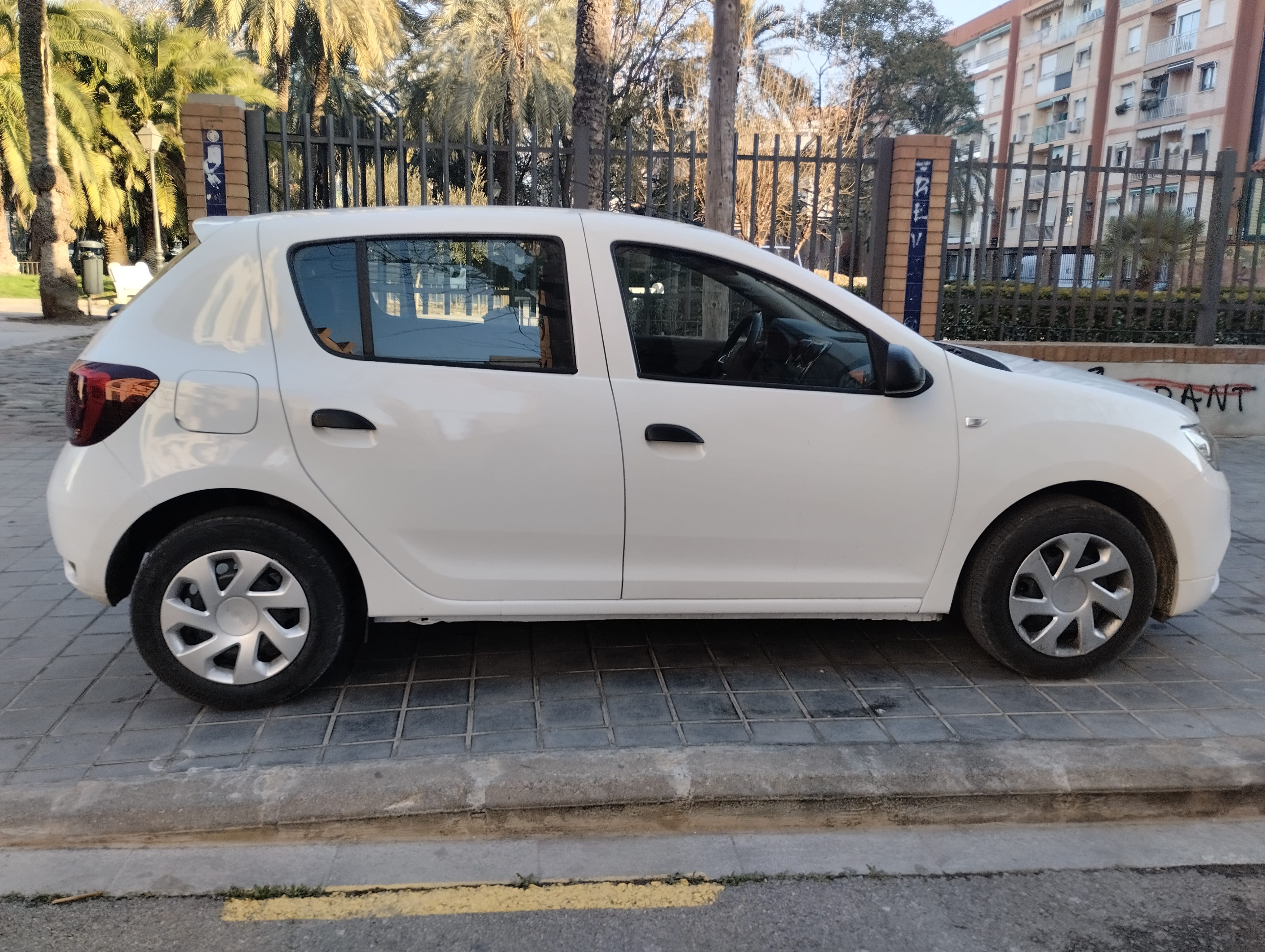 Dacia Sandero con Aire acondicionado