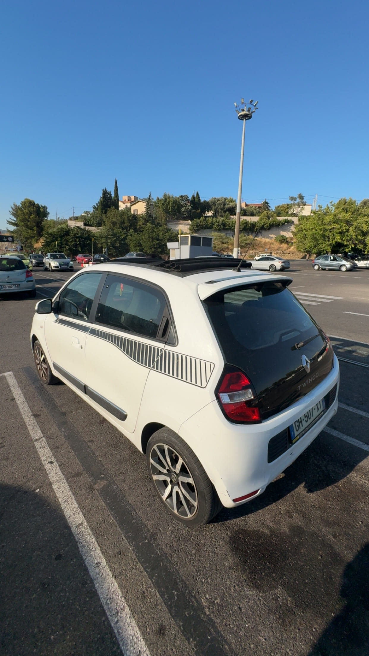 Renault Twingo III, 2015, Essence 95