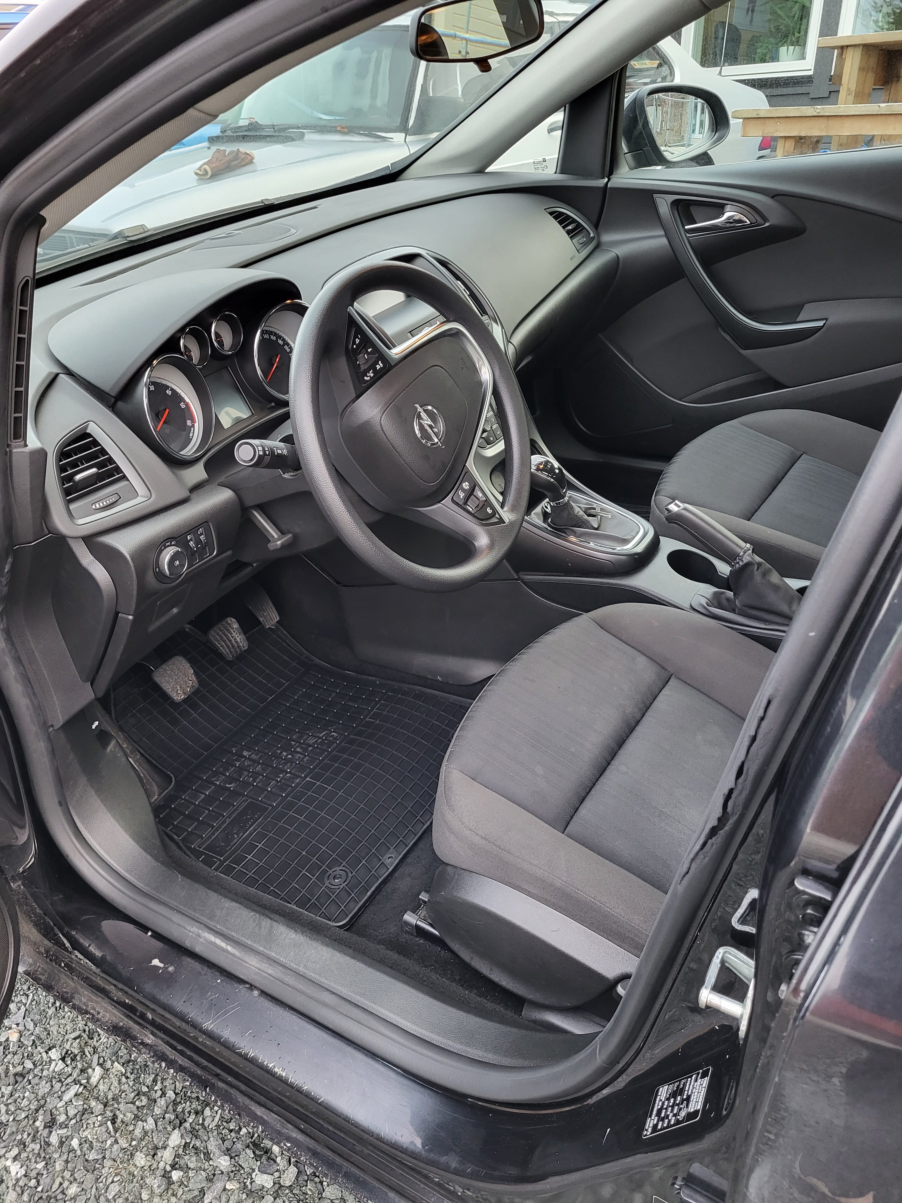 Opel Astra met Bluetooth audio