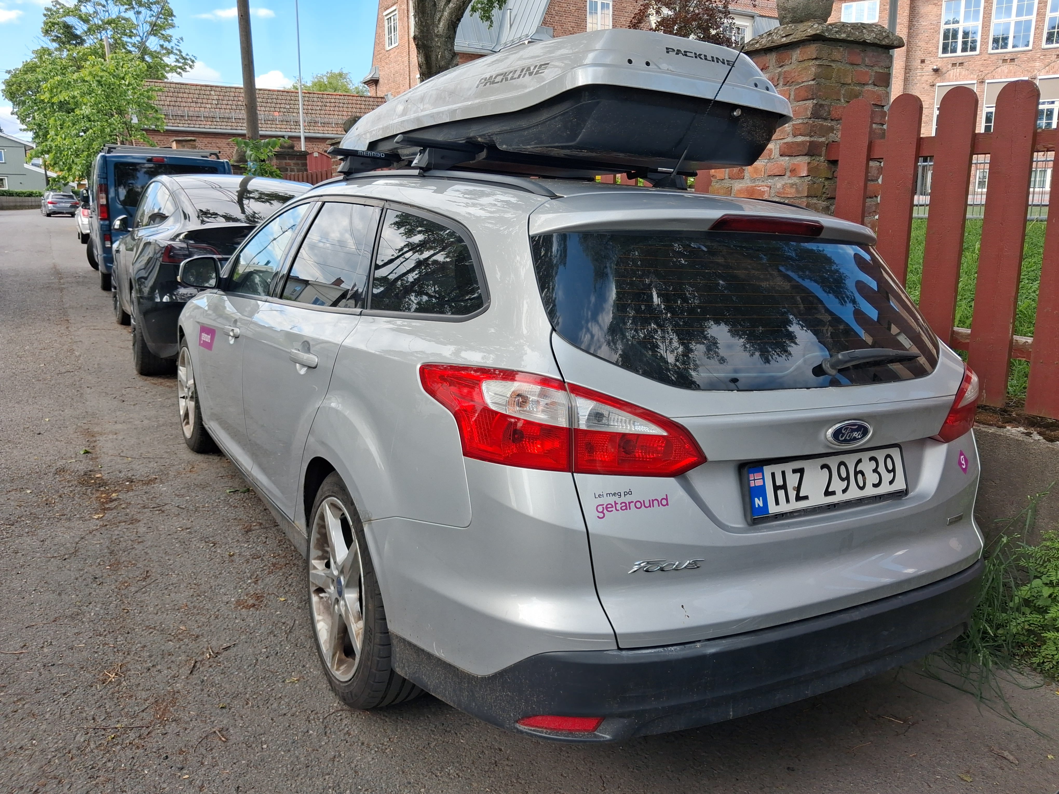 Ford Focus SW with Bluetooth audio