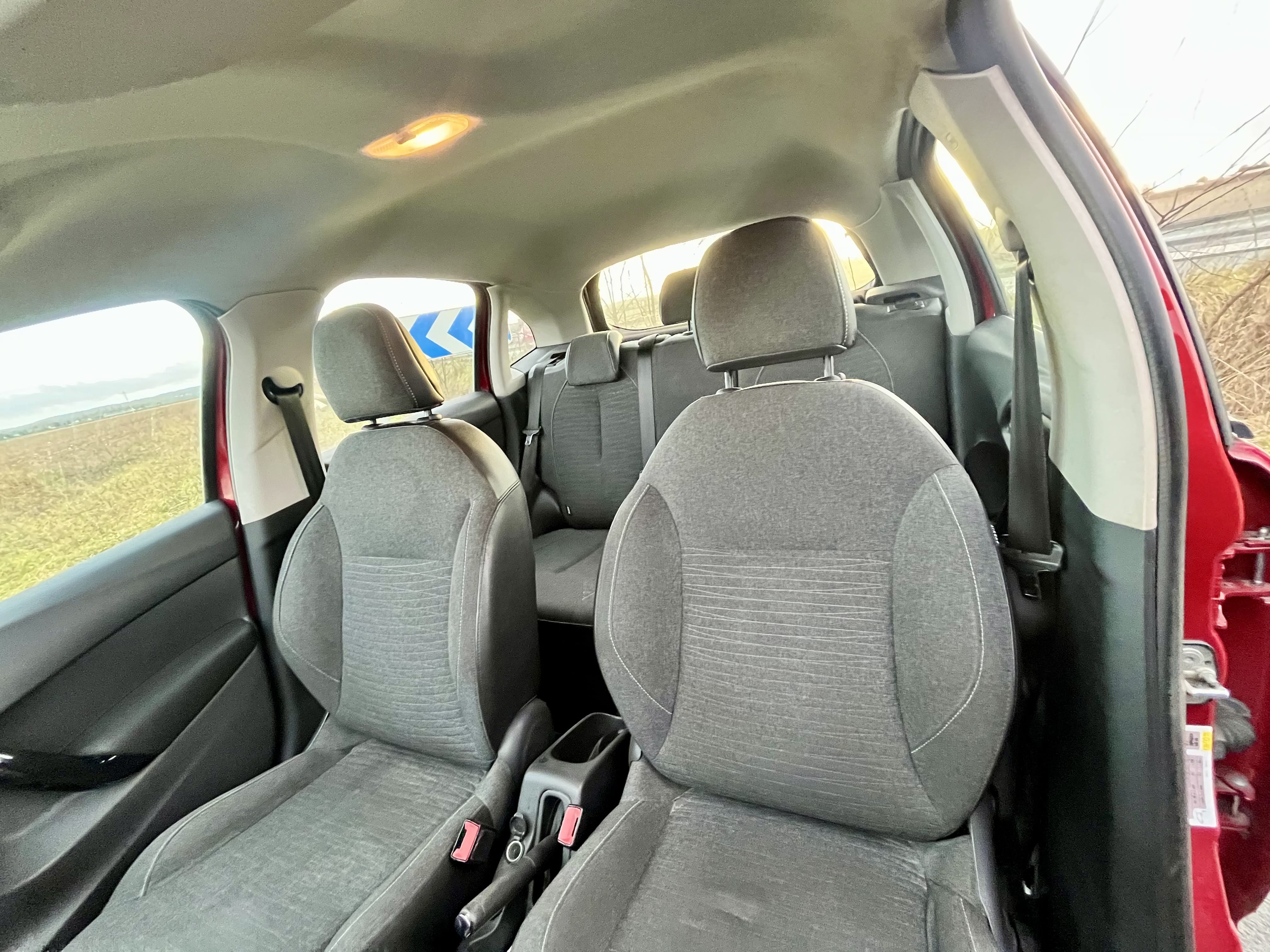 Citroen C3 avec Siège bébé