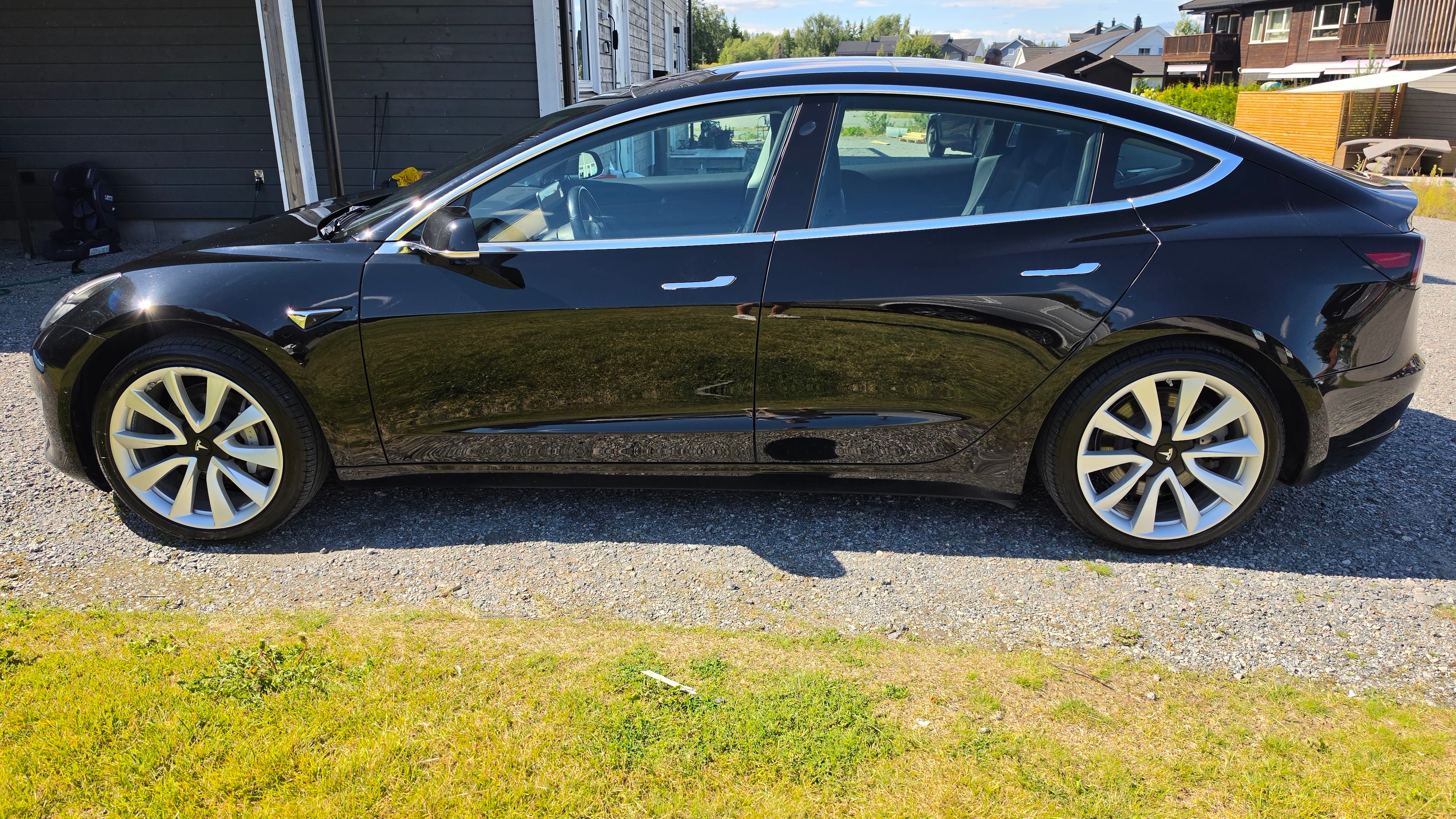 Tesla Model 3 Long Range med Aircondition