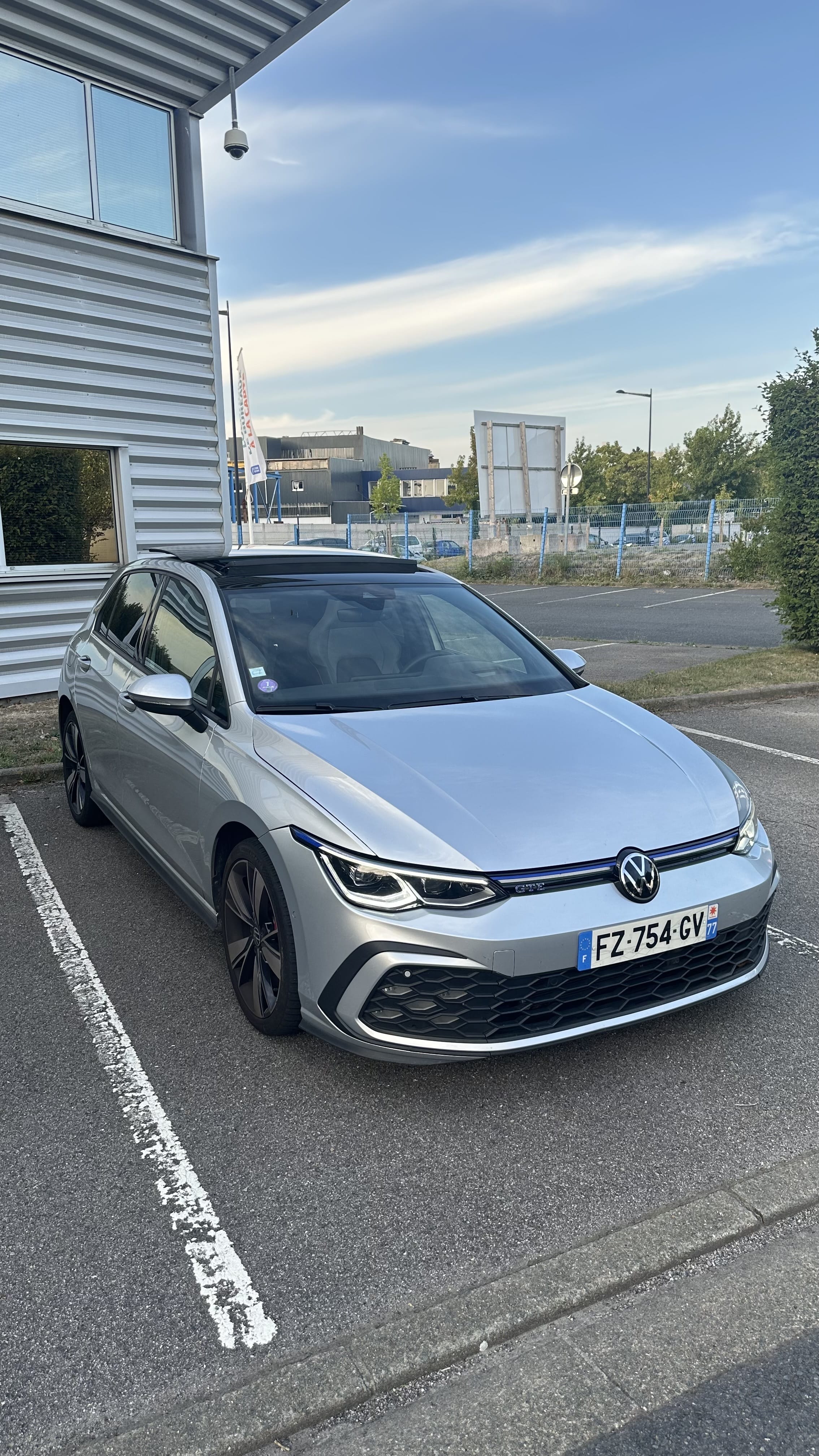 Volkswagen Golf GTE, 2021, Essence 98, Automatik