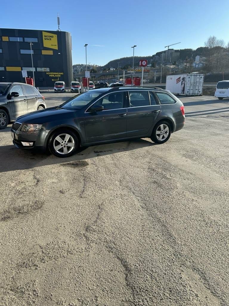 Skoda Octavia med Aircondition