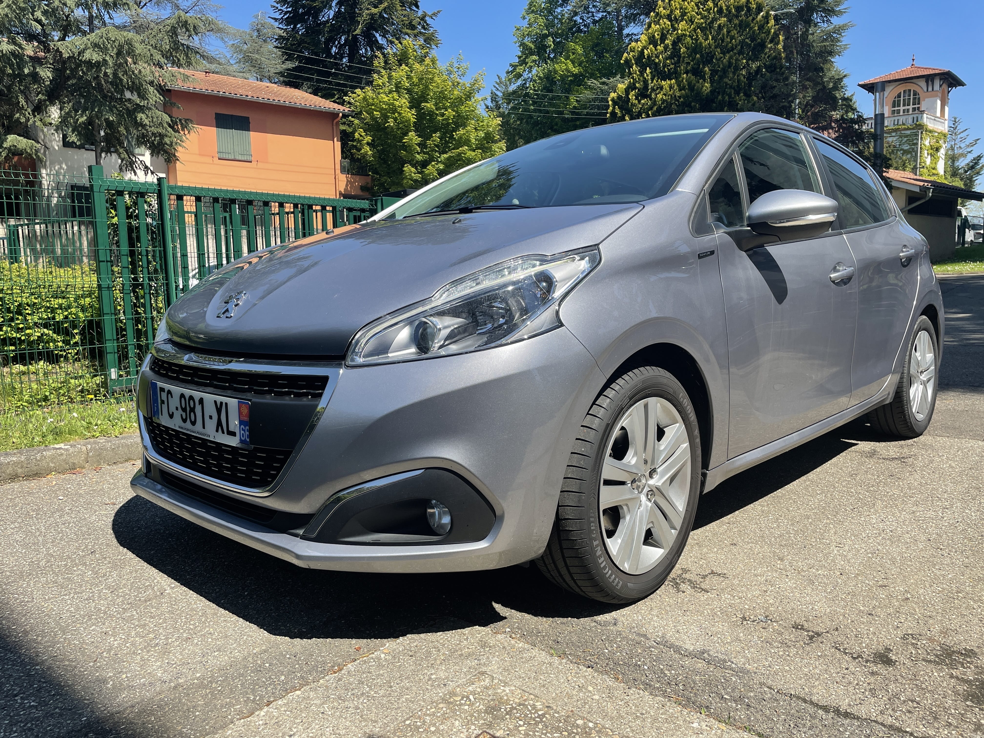 Peugeot 208 FC981XL, 2018, Essence 98