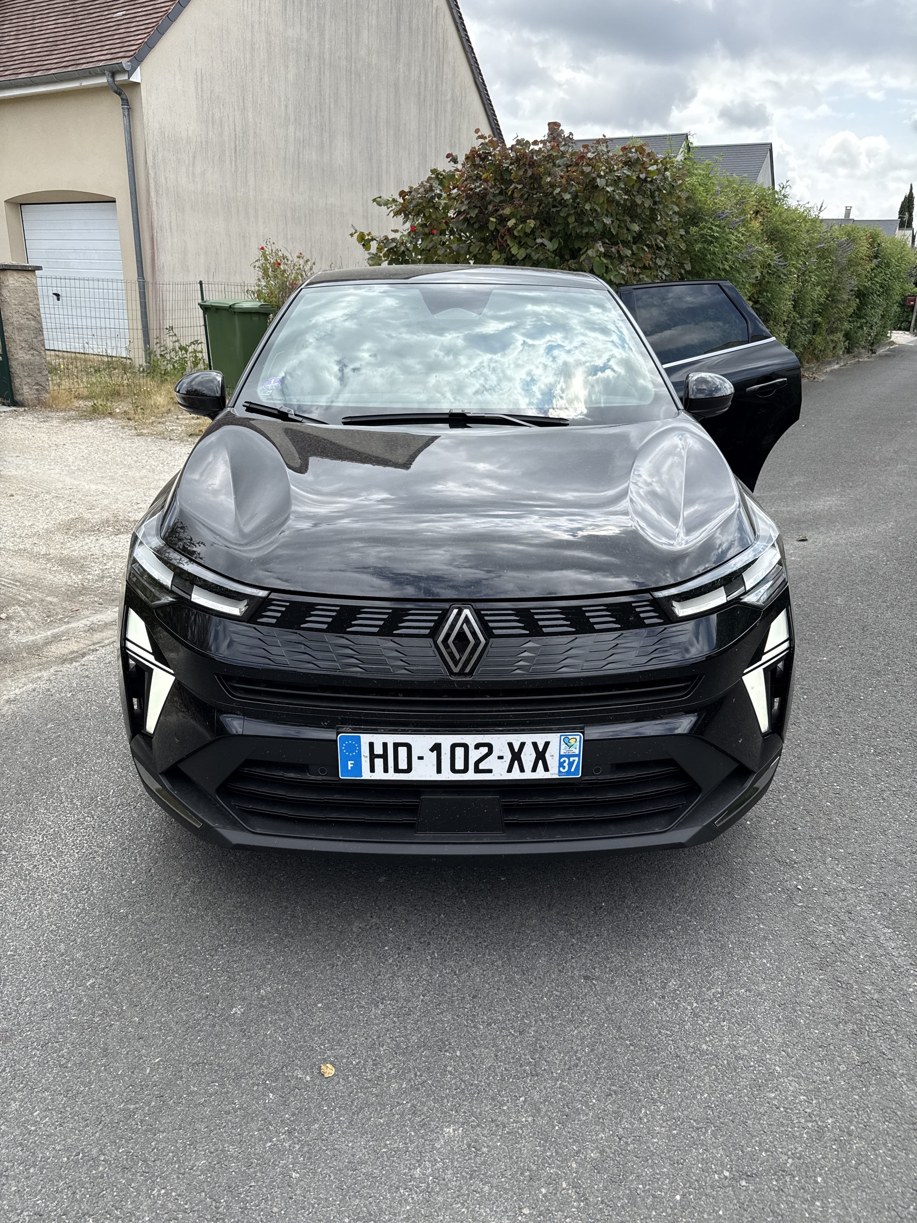 Renault Symbioz E-Tech full hybrid, 2025, Essence 95 / Électrique (hybride), automatique