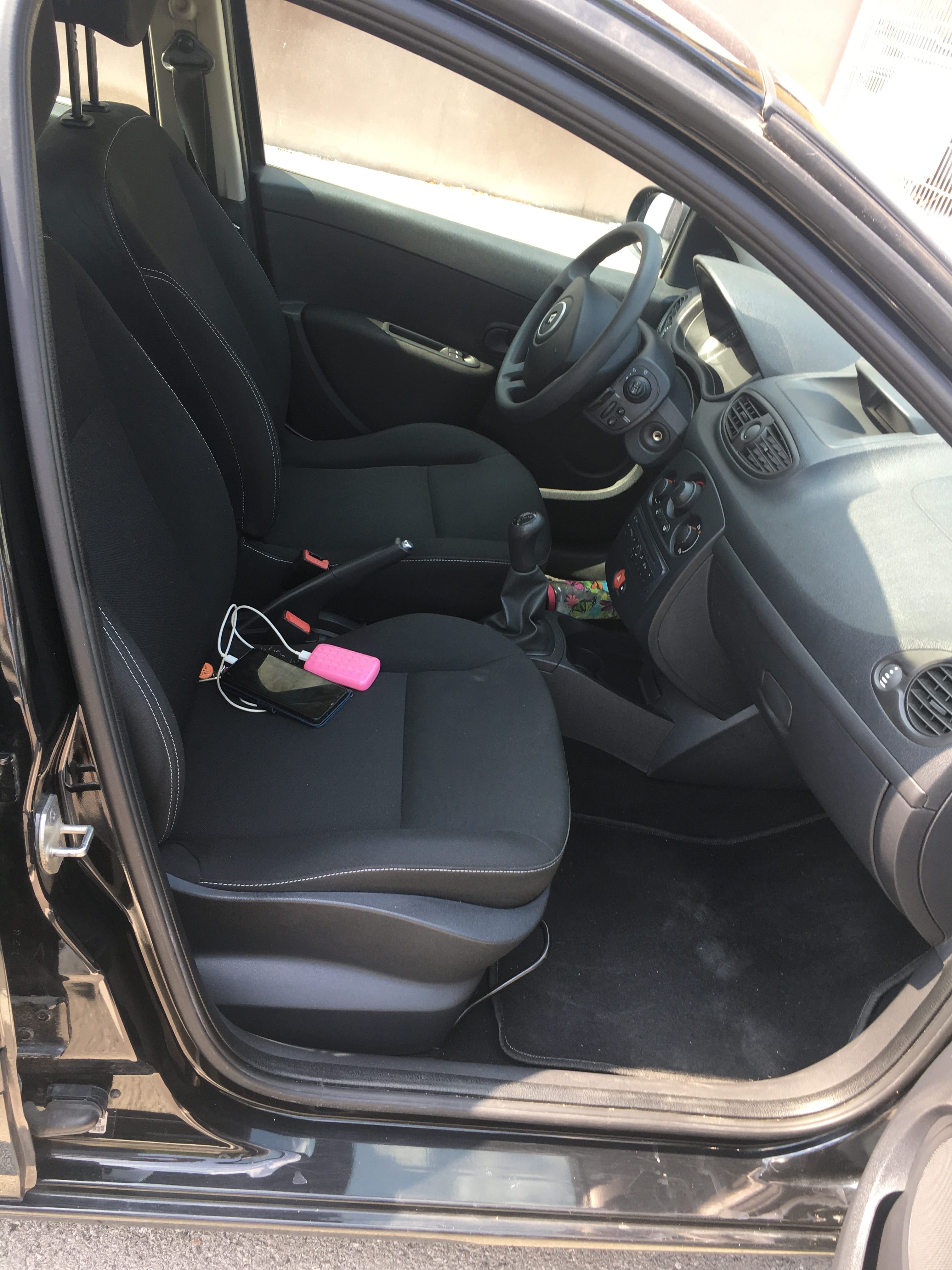 Renault Clio III avec Entrée audio / iPod