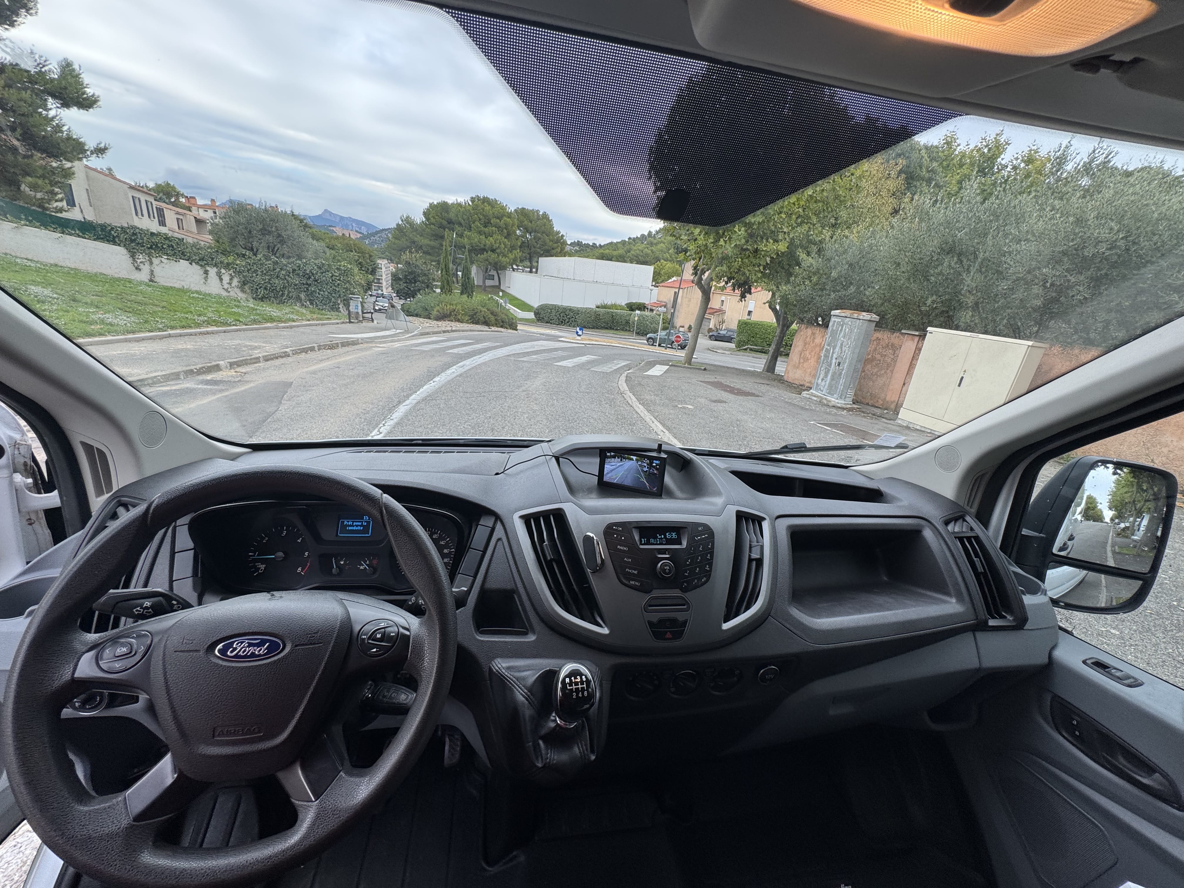 Ford Transit Fourgon avec Entrée audio / iPod